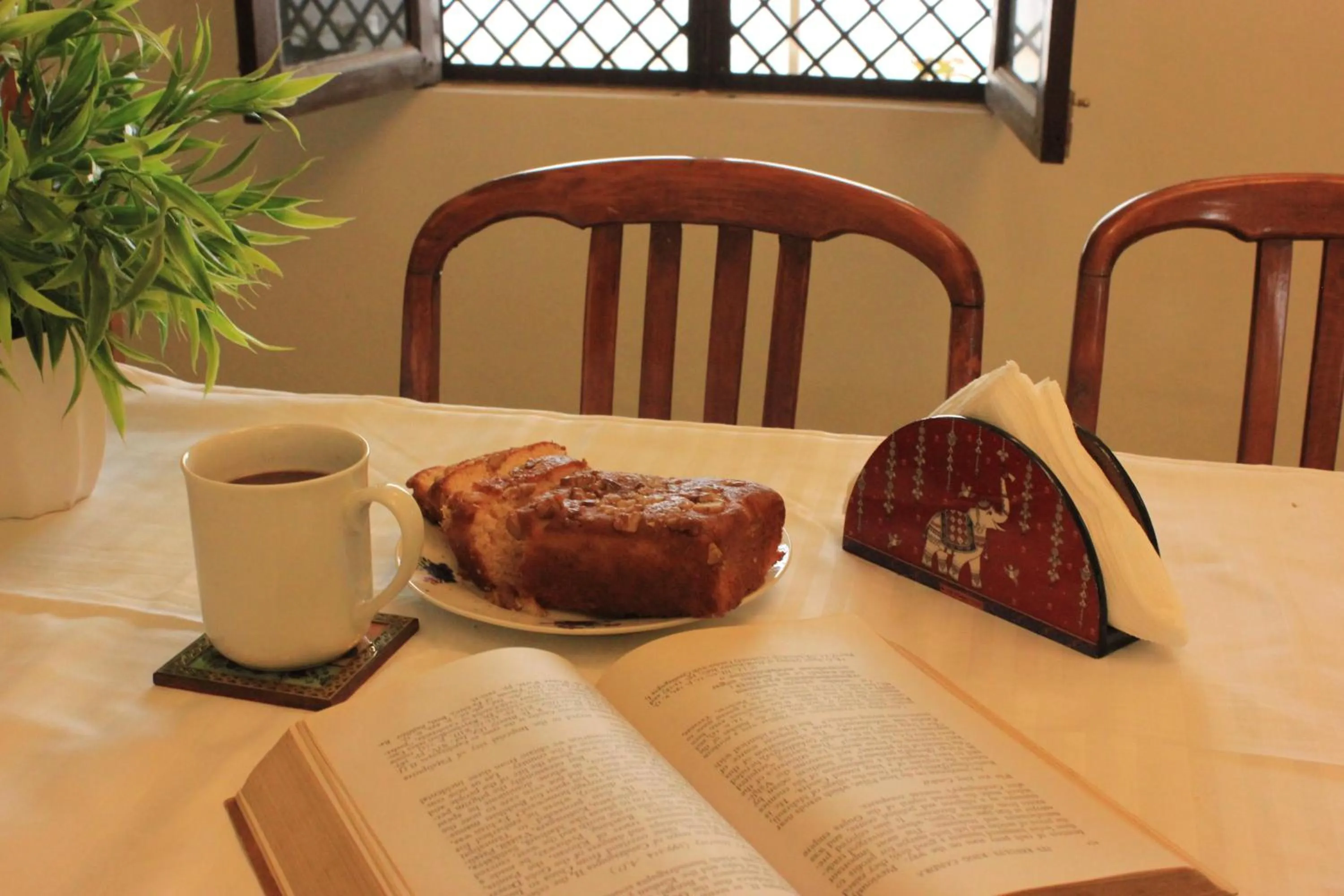 Food and drinks in The Nandi International Boutique Stay