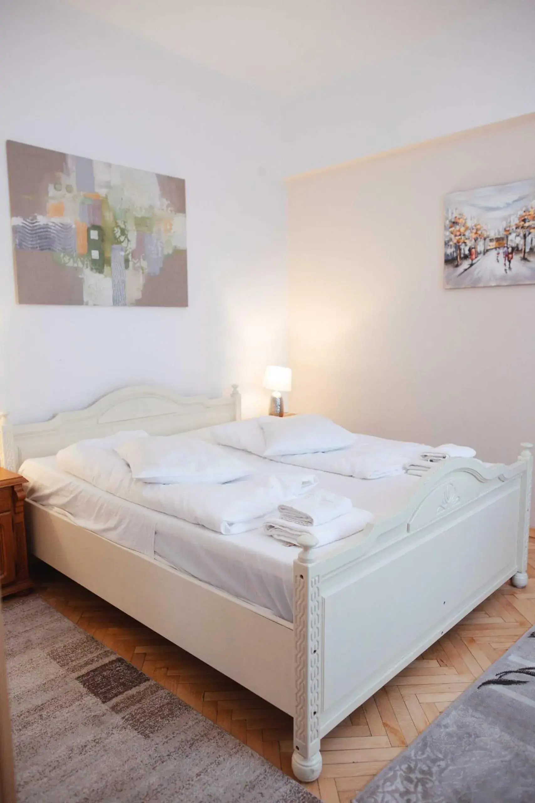 Double Room in Hotel Holiday Double Room in Hotel Holiday