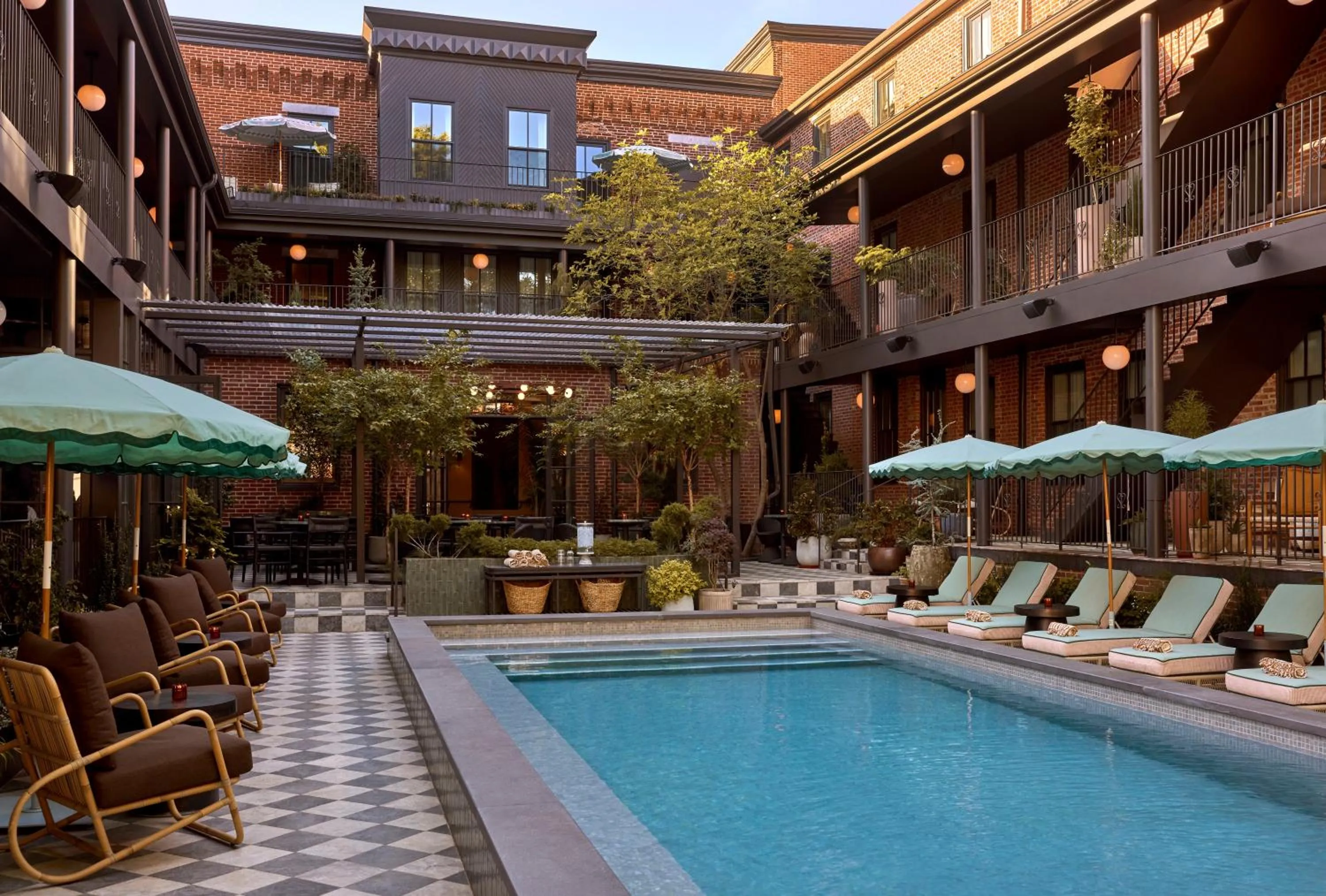 Property building in Hotel Anna & Bel