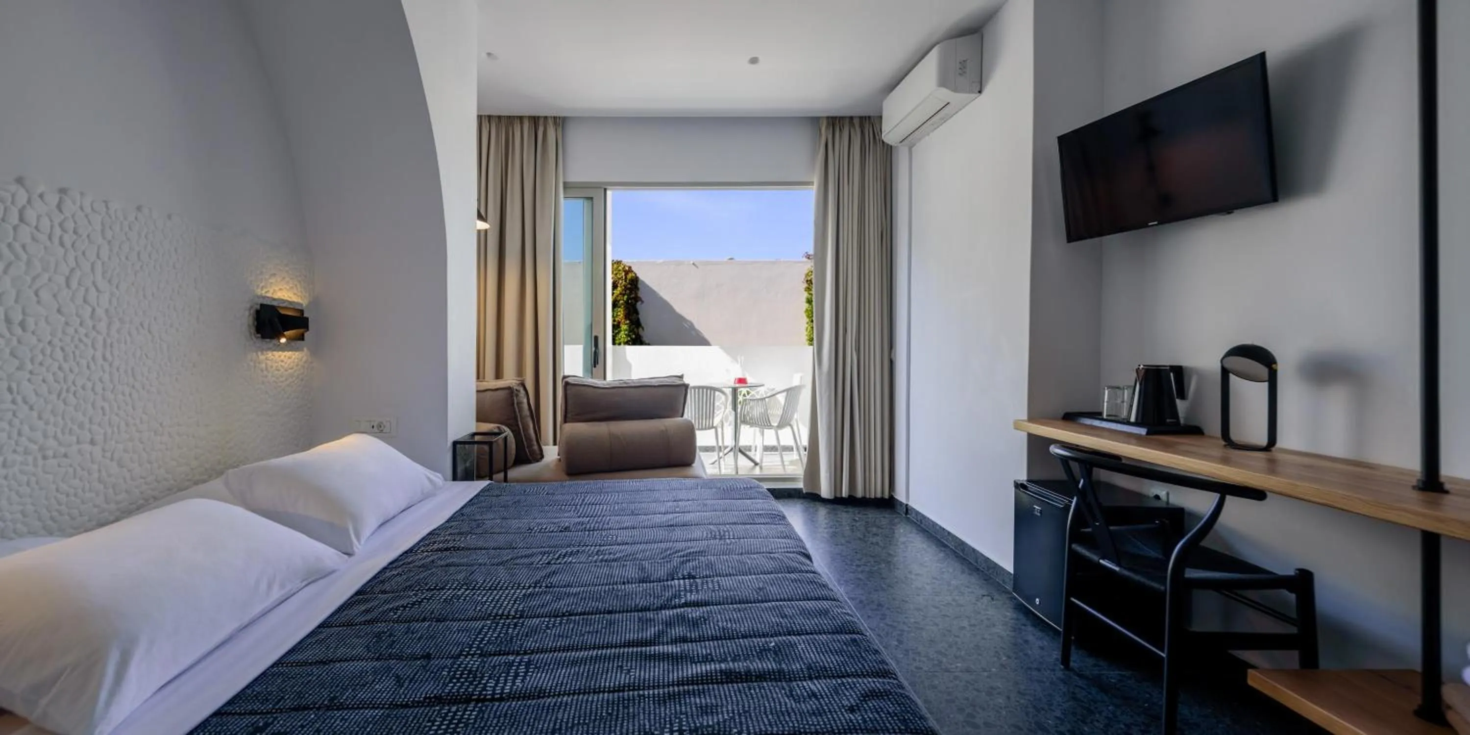 Photo of the whole room, Bed in Afroditi Venus Beach Resort