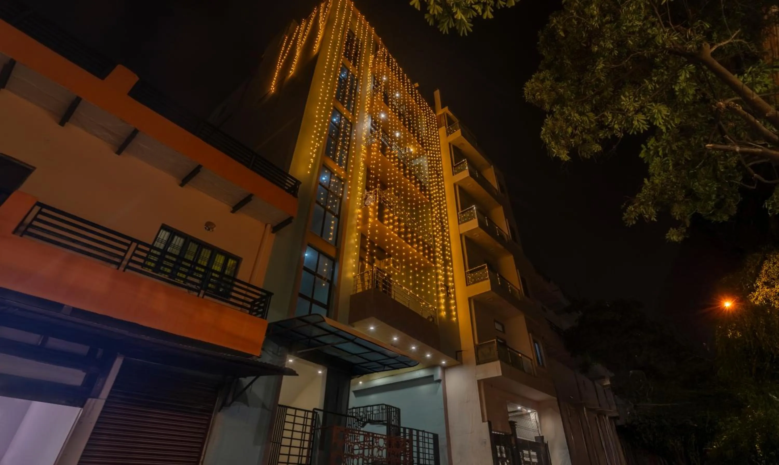 Property building in Treebo Om Shree Banaras