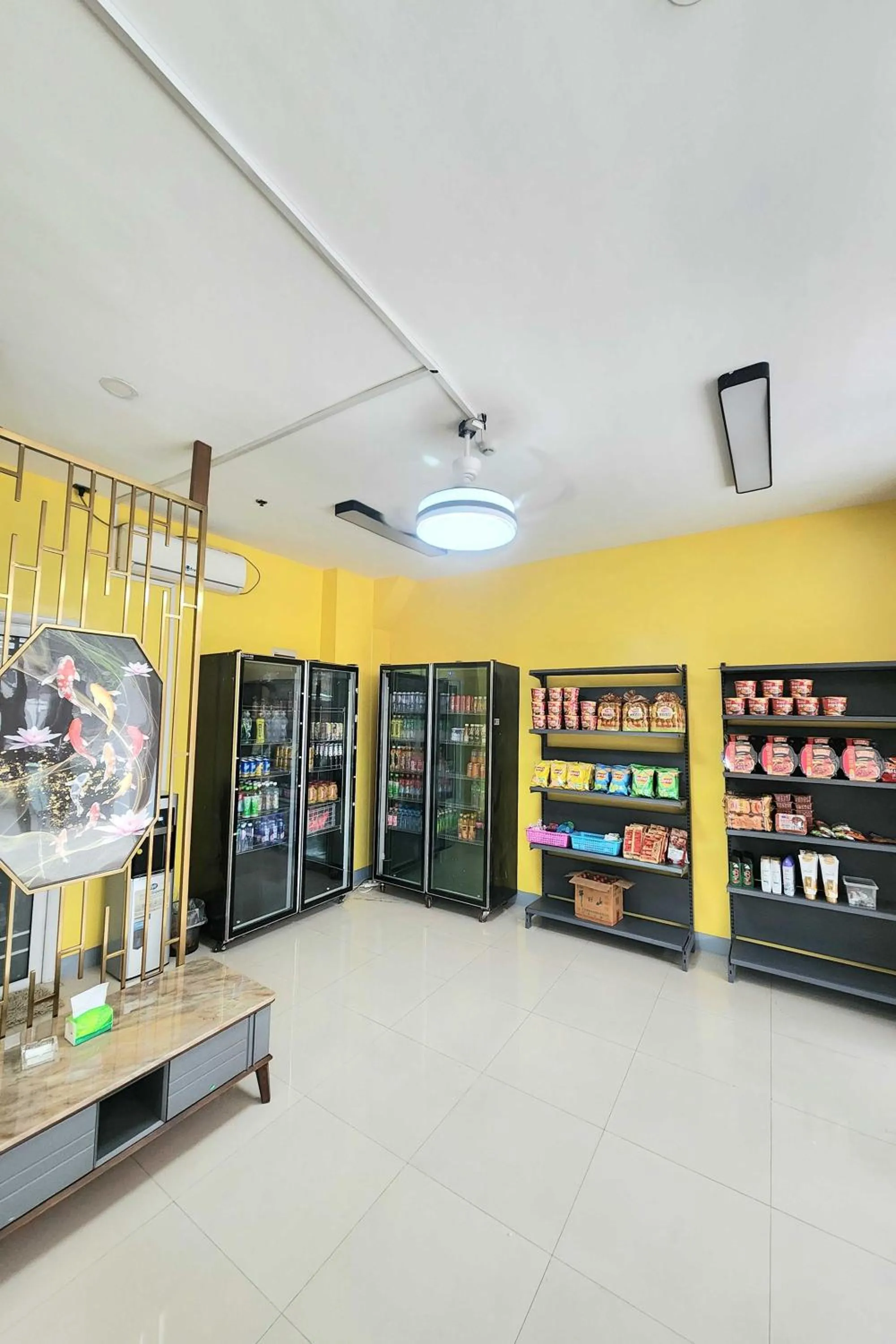 Lobby or reception in Qingqing Hotel Pasay Manila near MOA