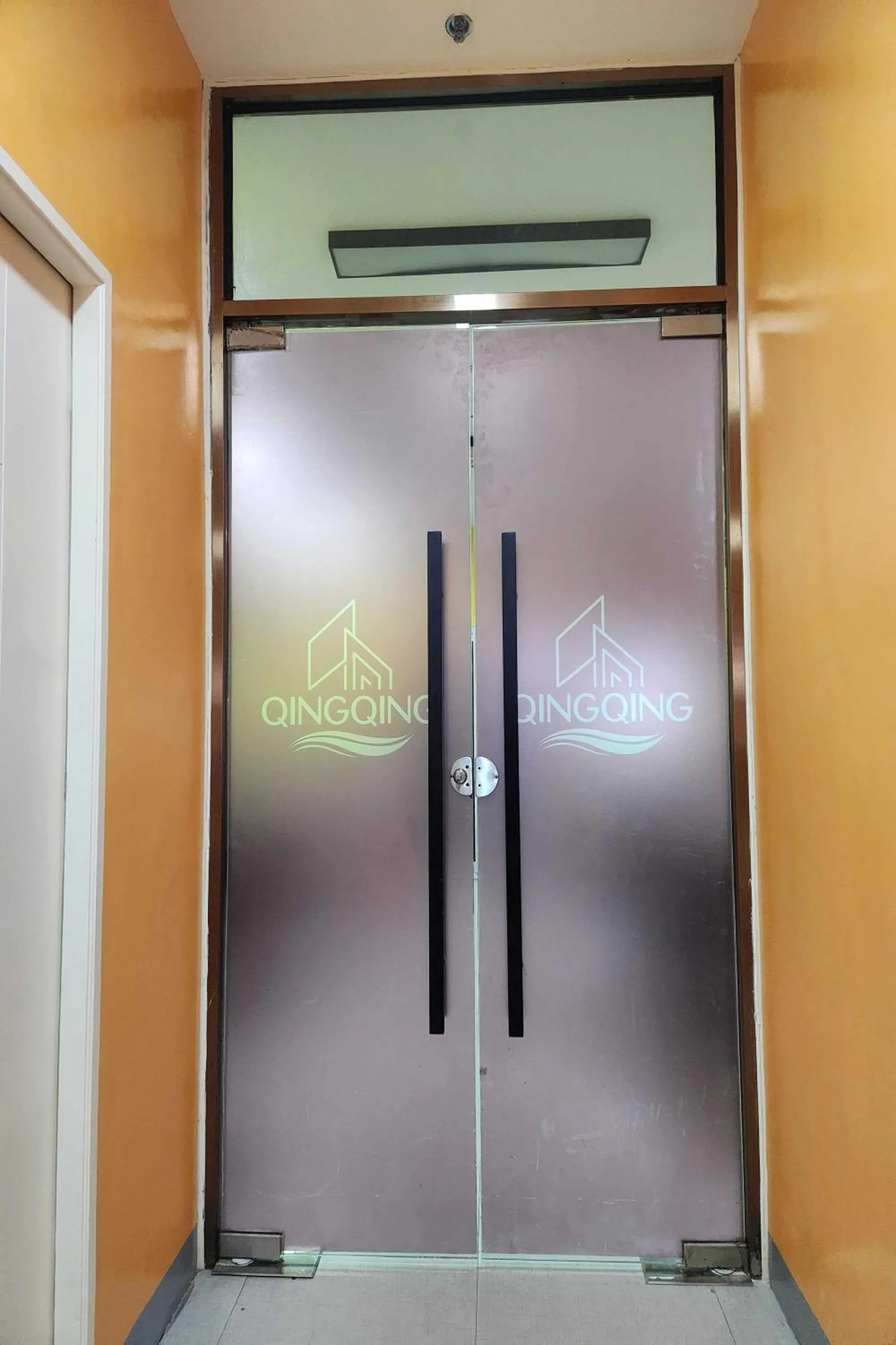 Decorative detail in Qingqing Hotel Pasay Manila near MOA