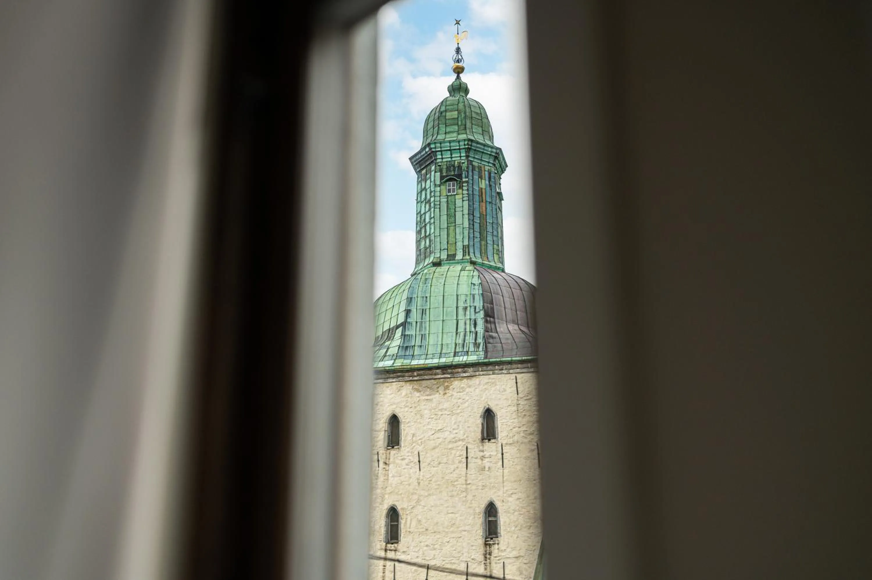 Landmark view in BREEZE Hotel Victoria - Self-Service