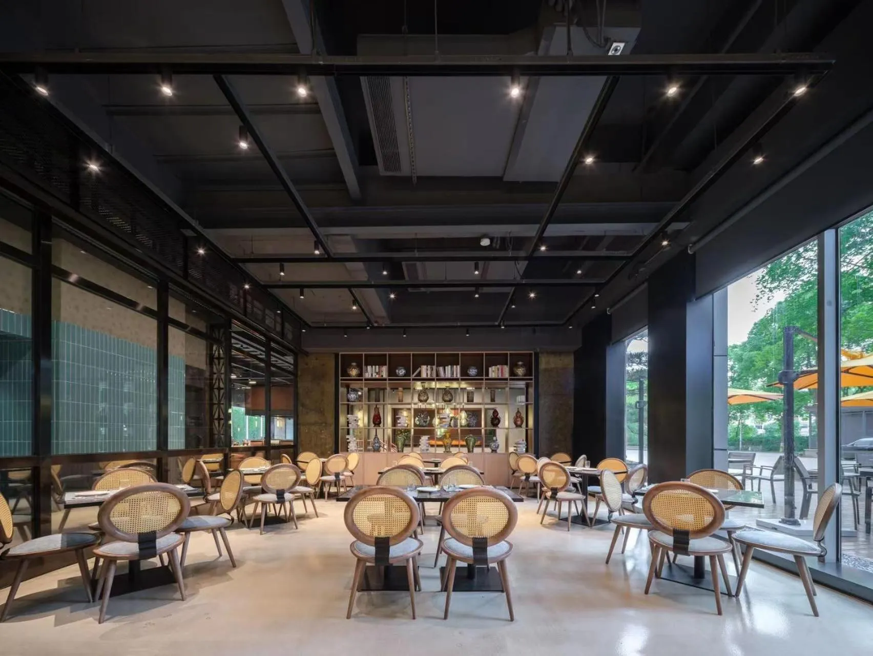 Restaurant/places to eat in Shanghai T Plus Hotel Residence
