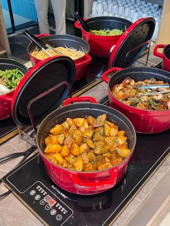 Breakfast in Shanghai T Plus Hotel Residence