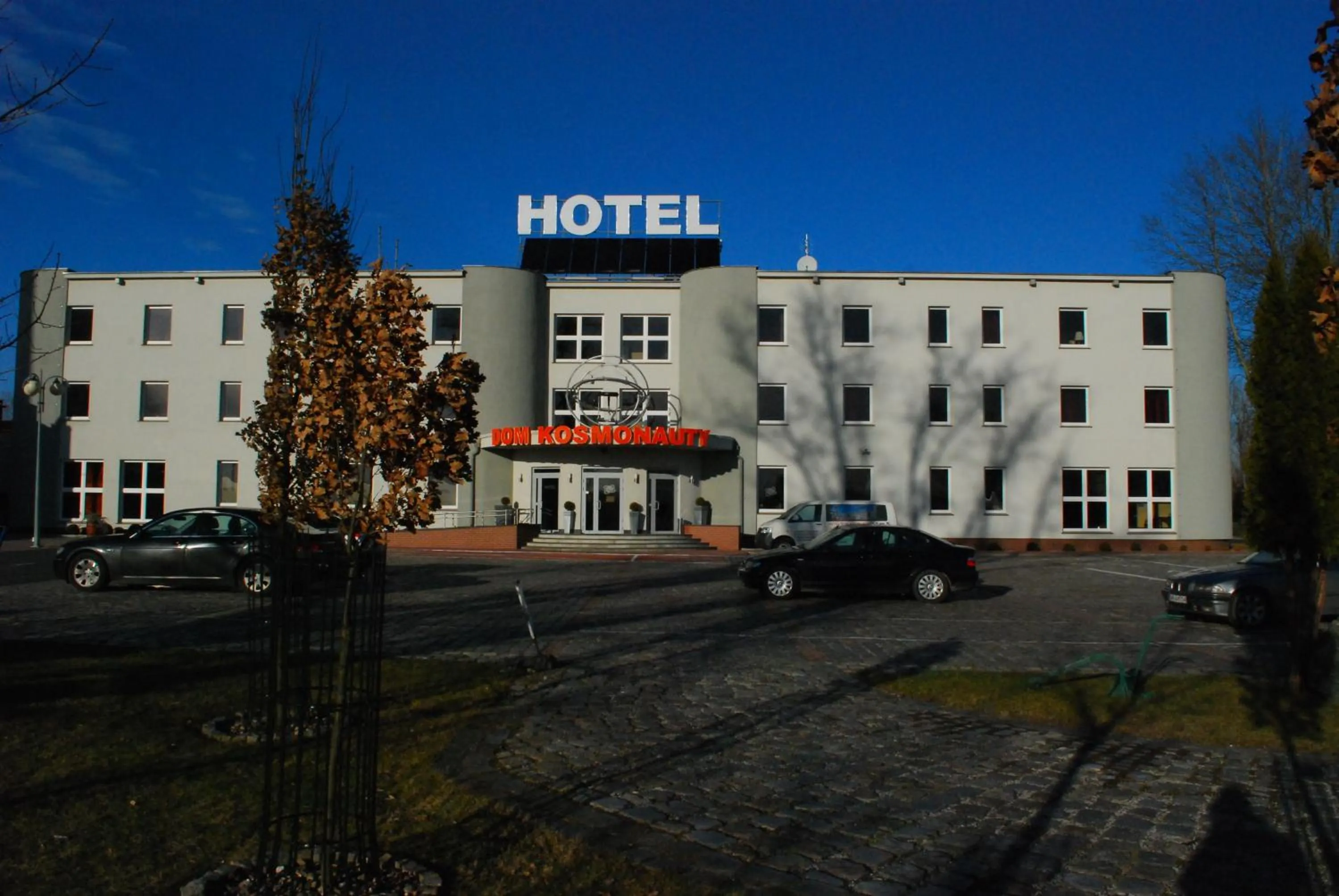 Property building in Hotel Kosmonauty Wrocław-Airport