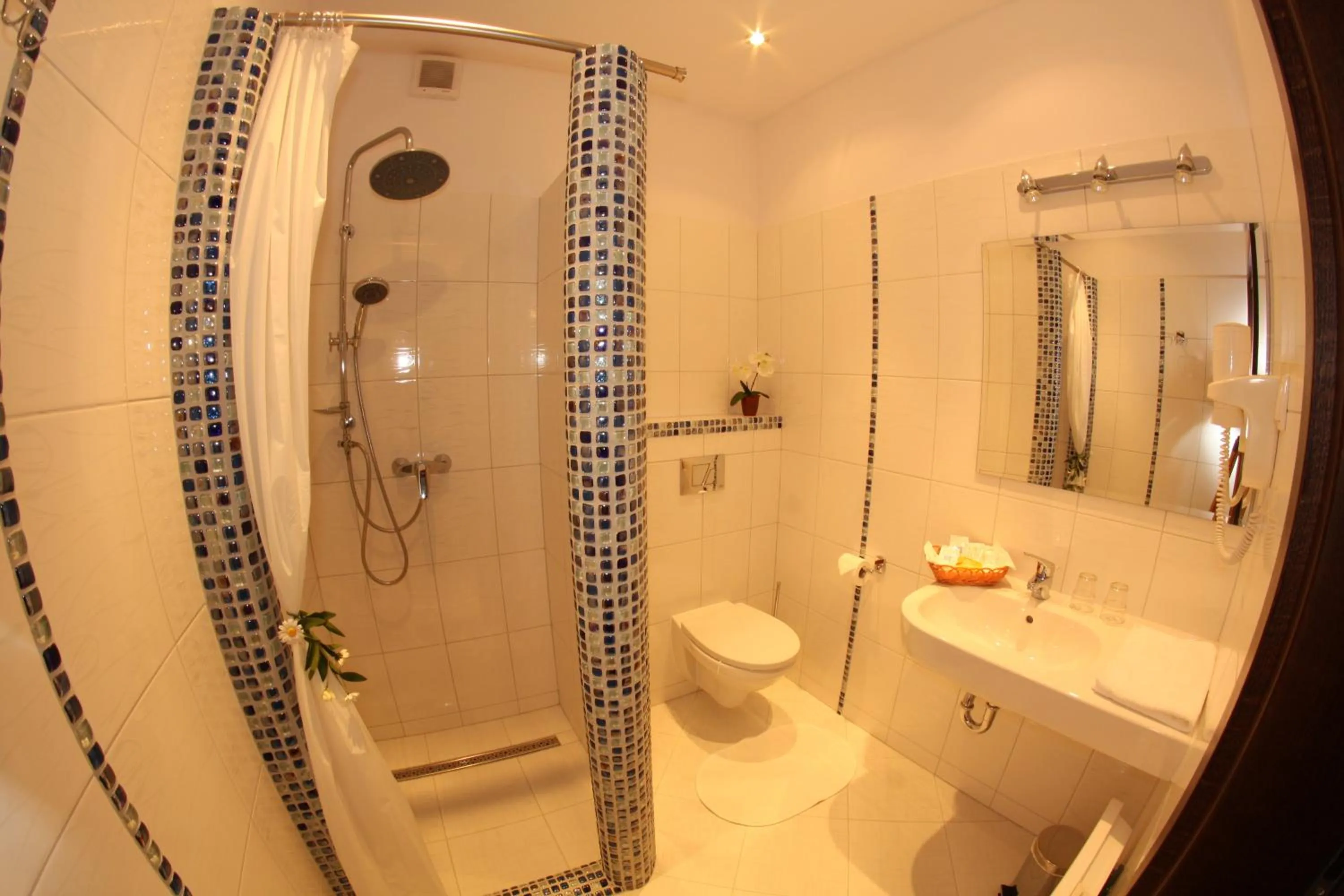 Bathroom in Hotel Kosmonauty Wrocław-Airport