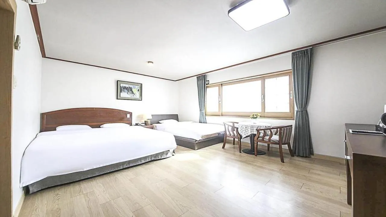 Bed in JeJu Golf Hotel