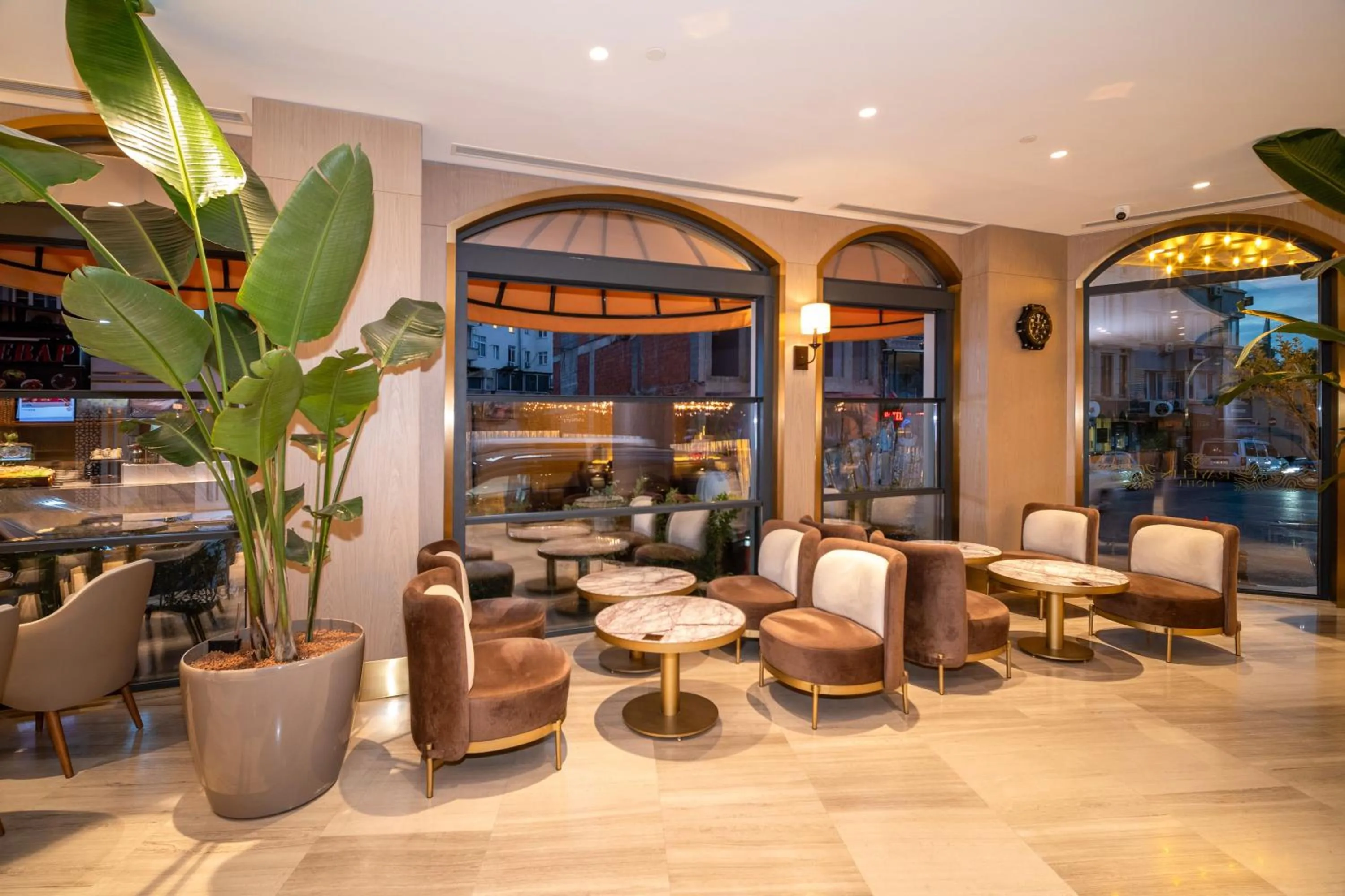 Rayelin Hotel Old Town