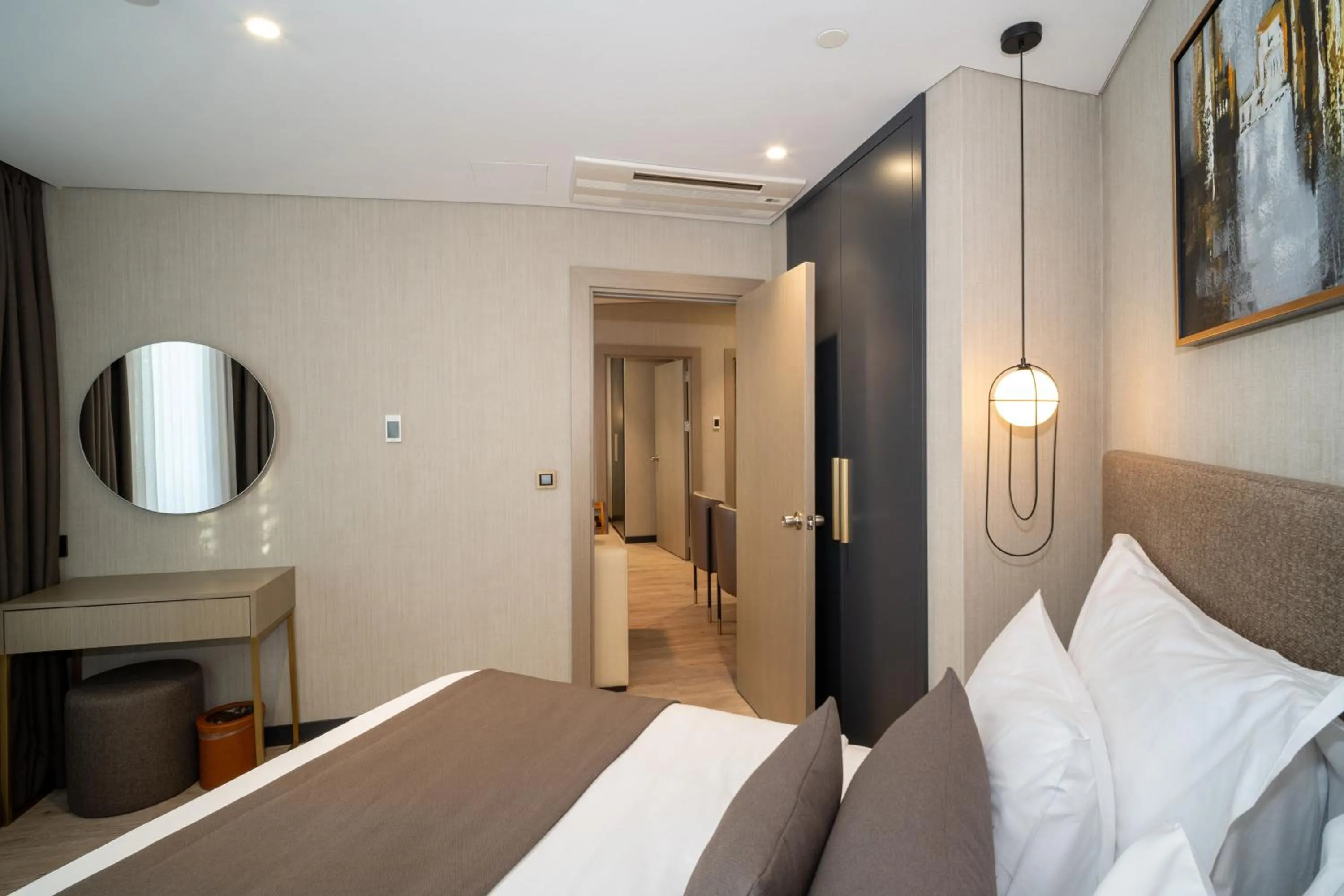 Bed in Rayelin Hotel Old Town