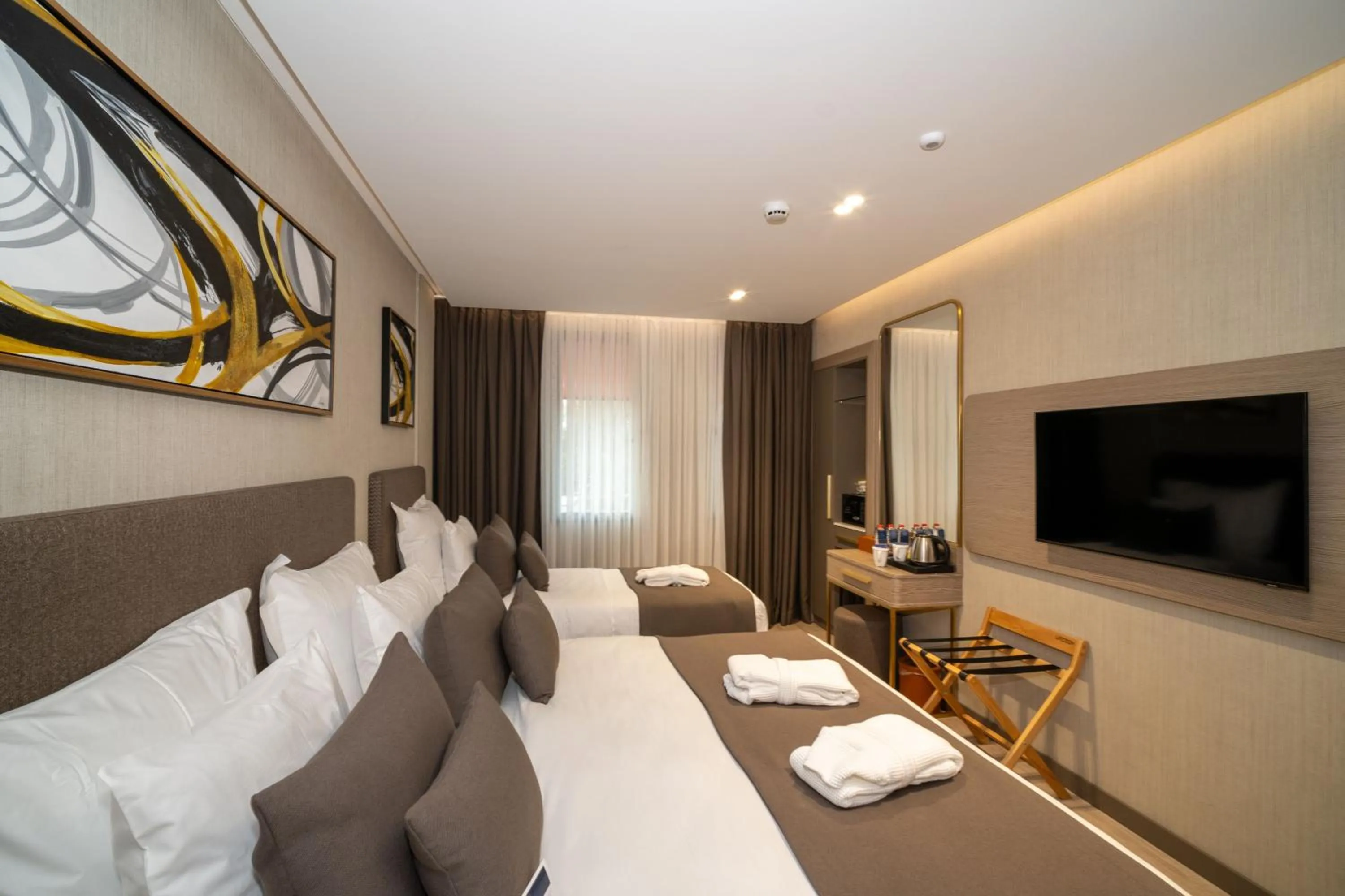 Bed in Rayelin Hotel Old Town