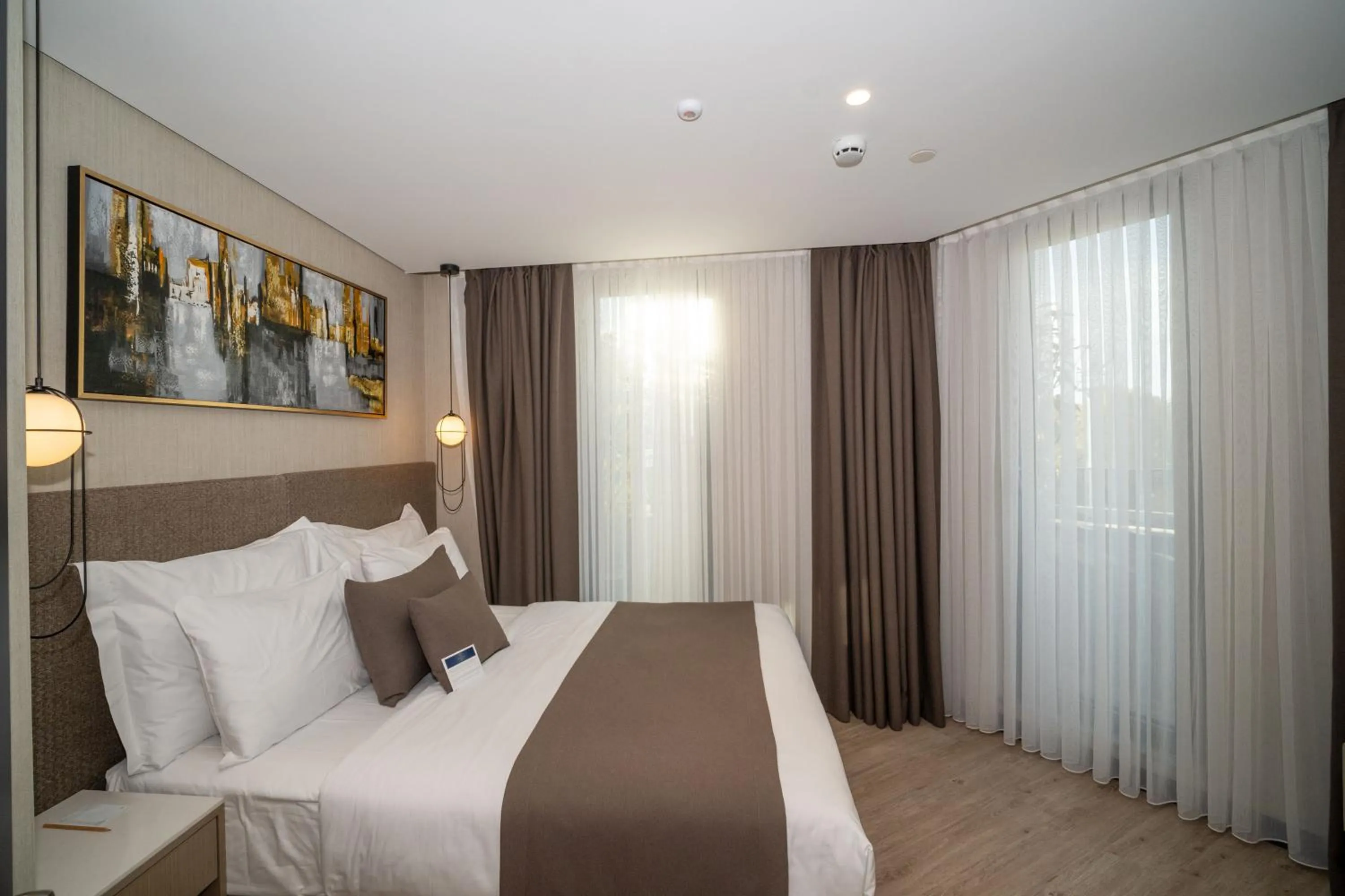 Bed in Rayelin Hotel Old Town