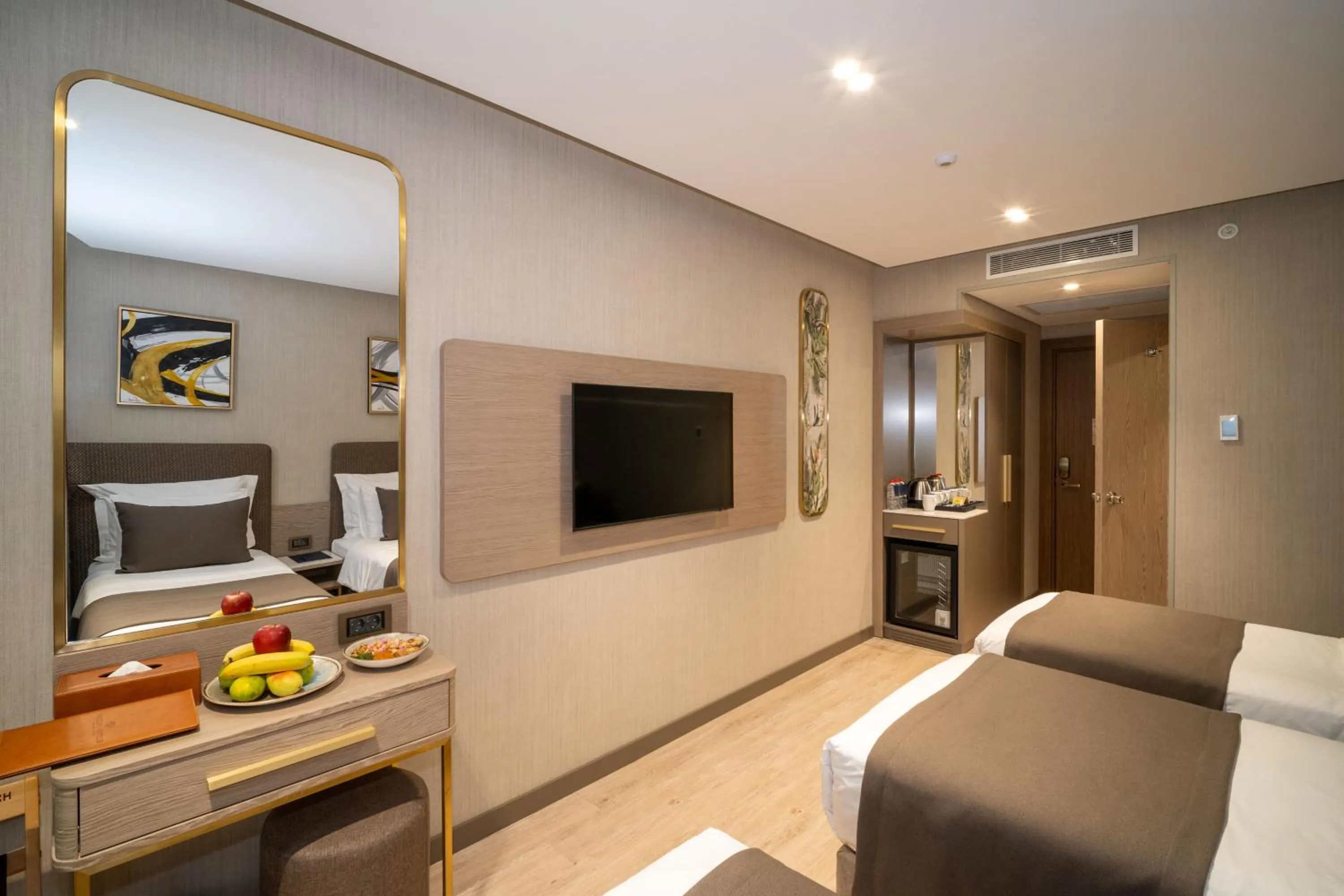 Bed in Rayelin Hotel Old Town