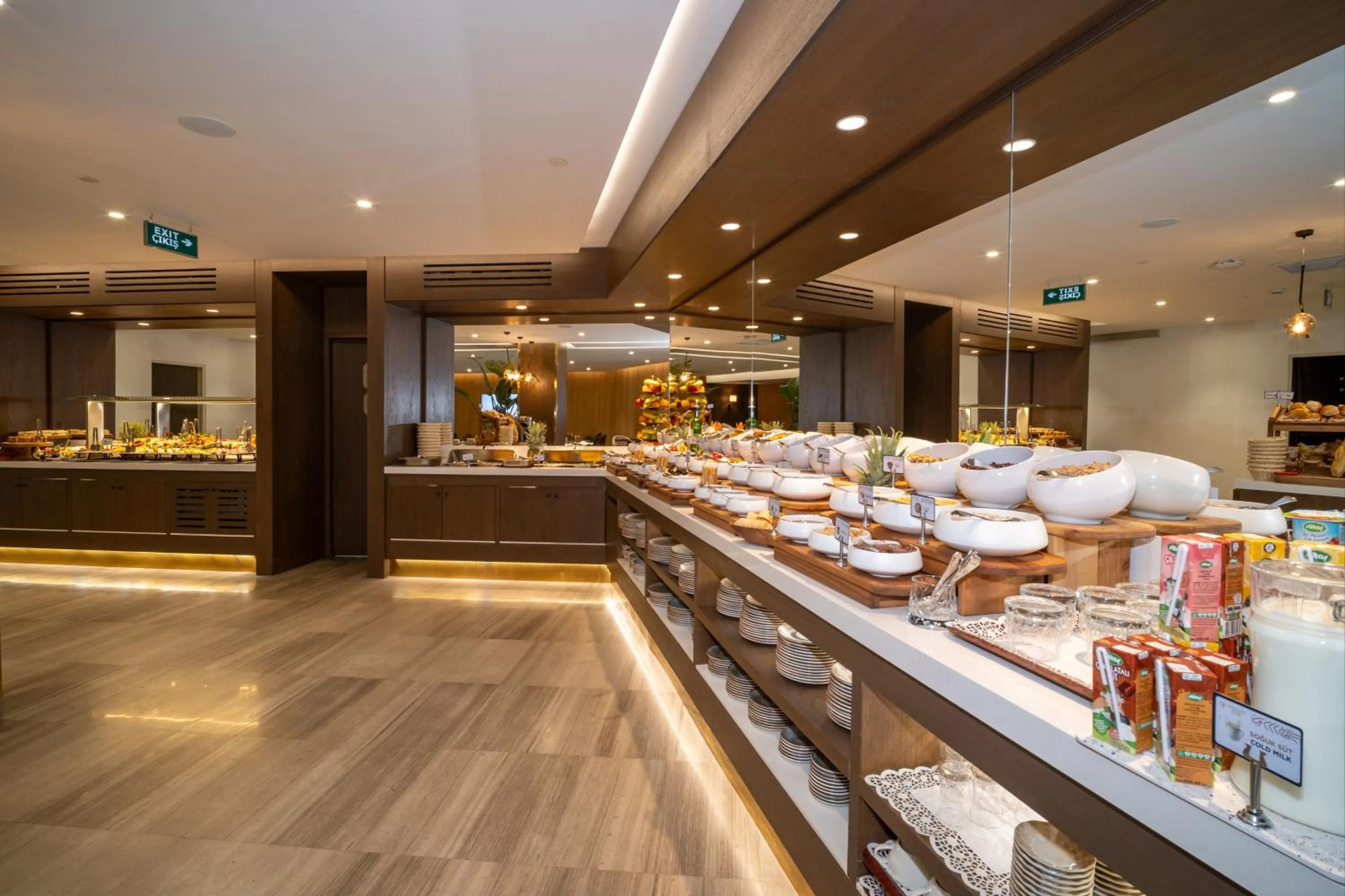 Rayelin Hotel Old Town