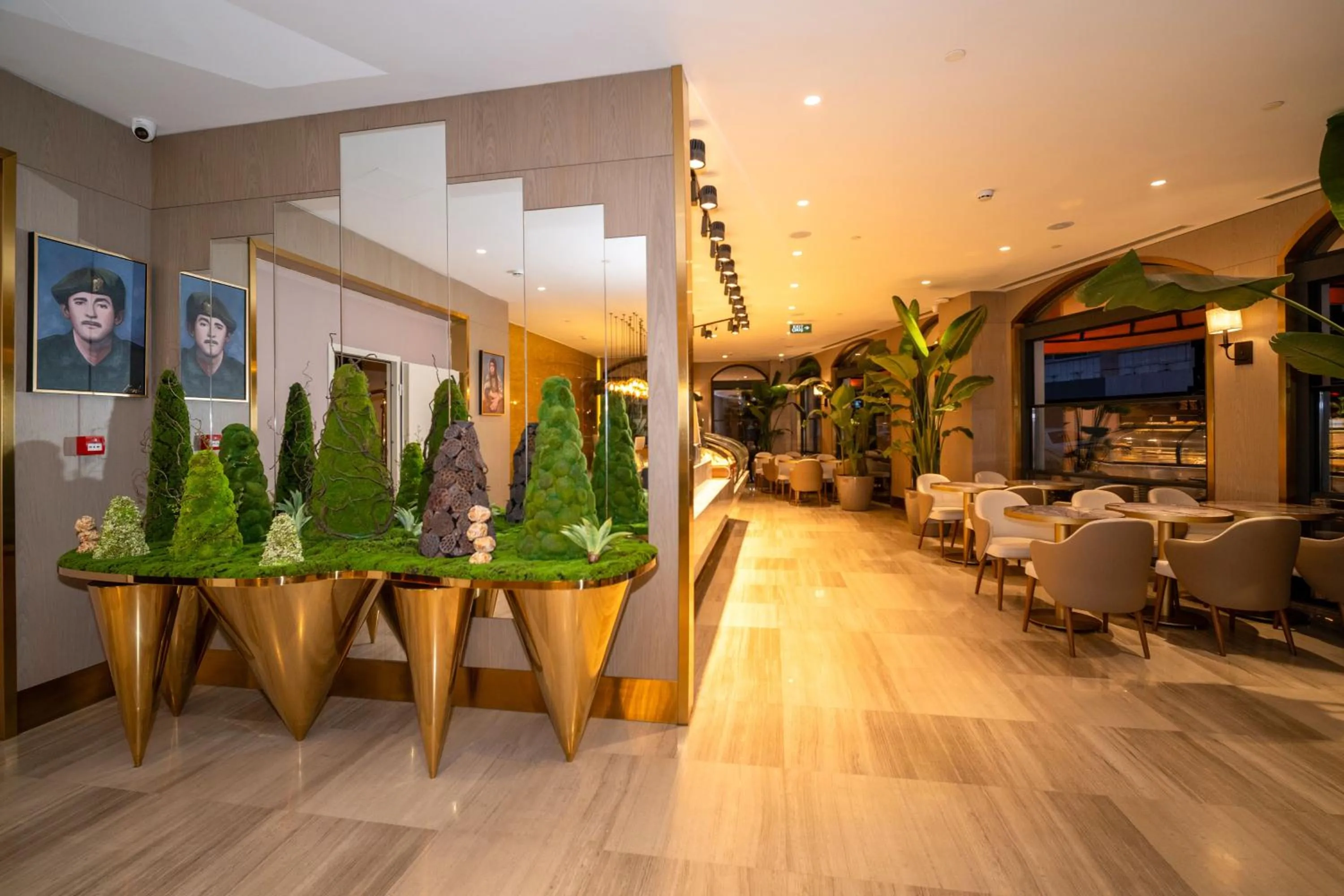 Rayelin Hotel Old Town