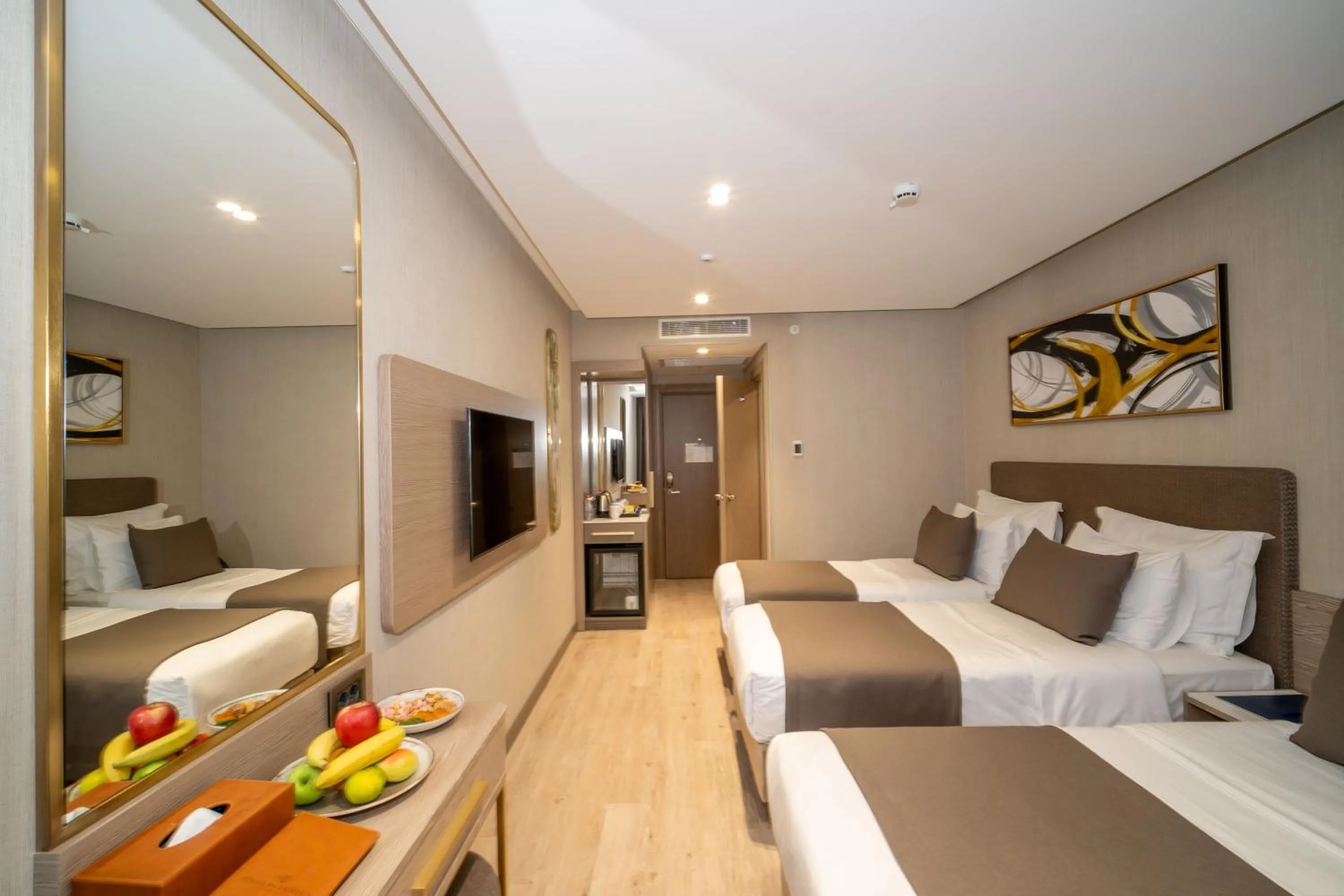 Bed in Rayelin Hotel Old Town