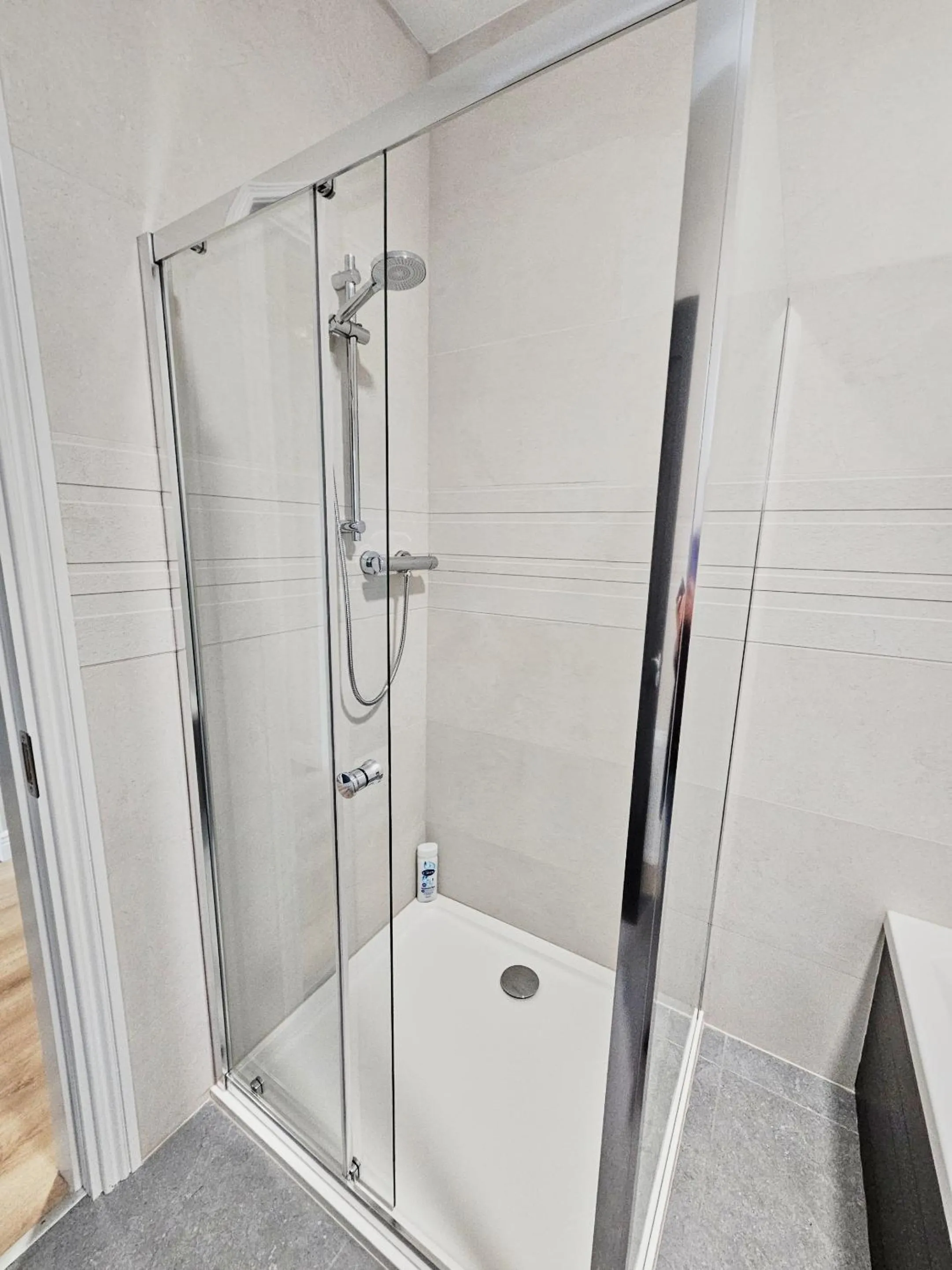 Bathroom in Dromod suites