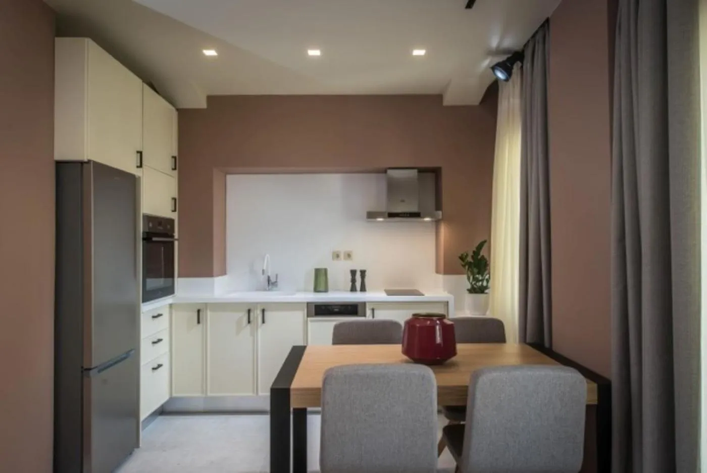 Kitchen or kitchenette in Centro Vero Suites by Omilos Hotels