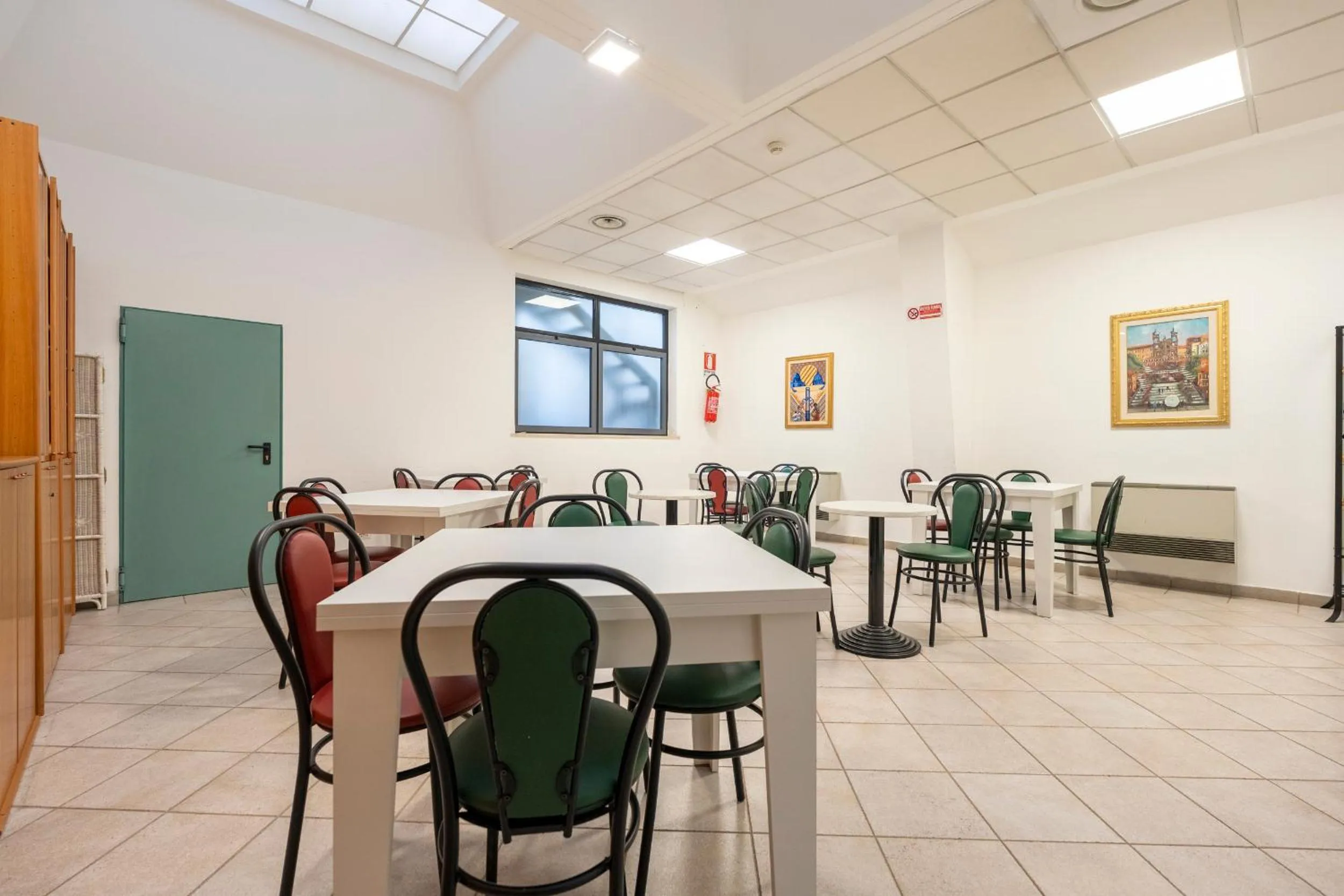 Communal lounge/ TV room in Casa per Ferie Santa Maria alle Fornaci