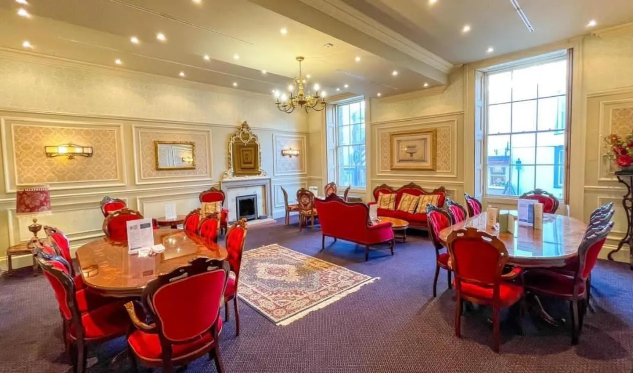 Restaurant/places to eat in The Bulkeley Hotel