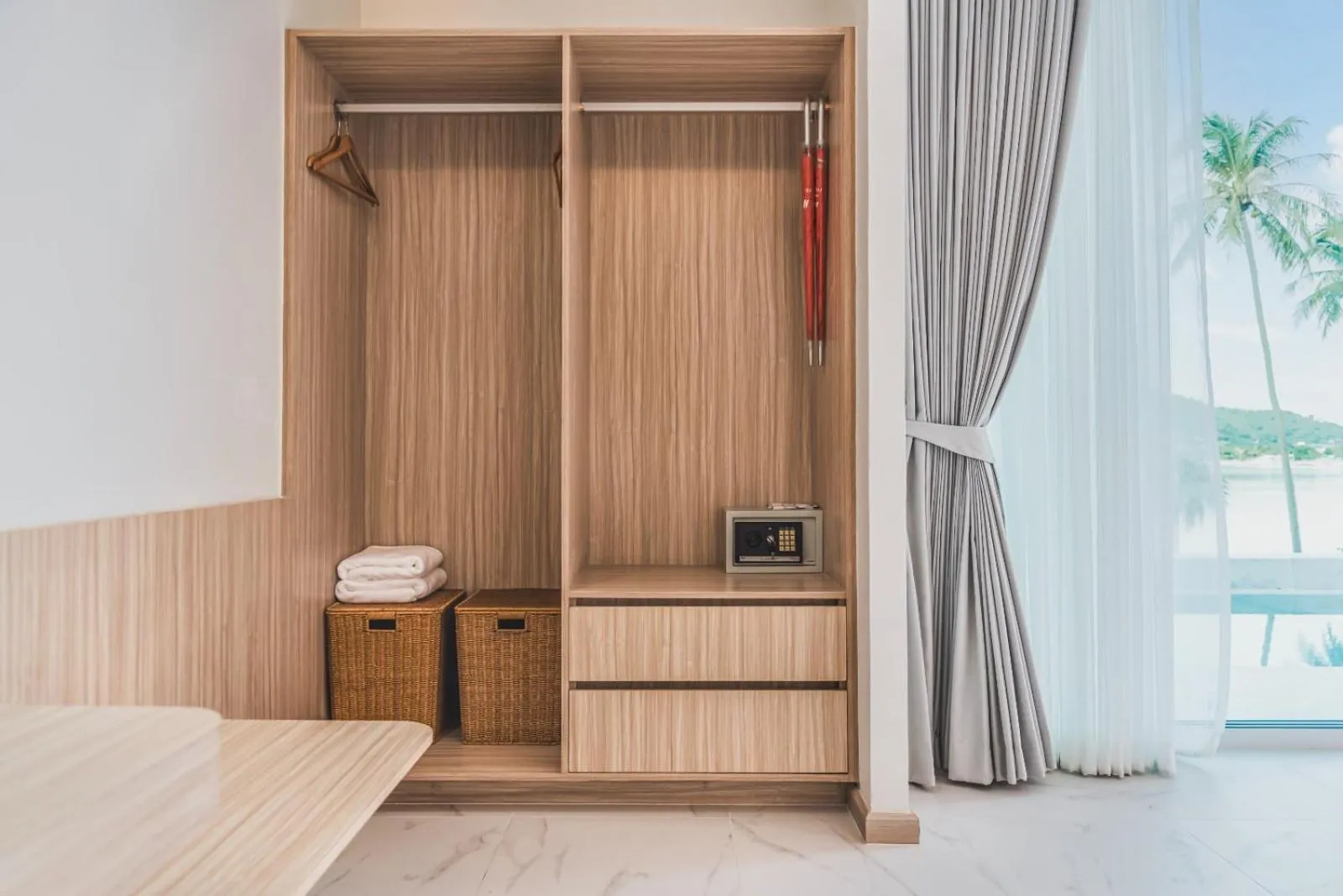 wardrobe, Bed in Replay Pool Villa