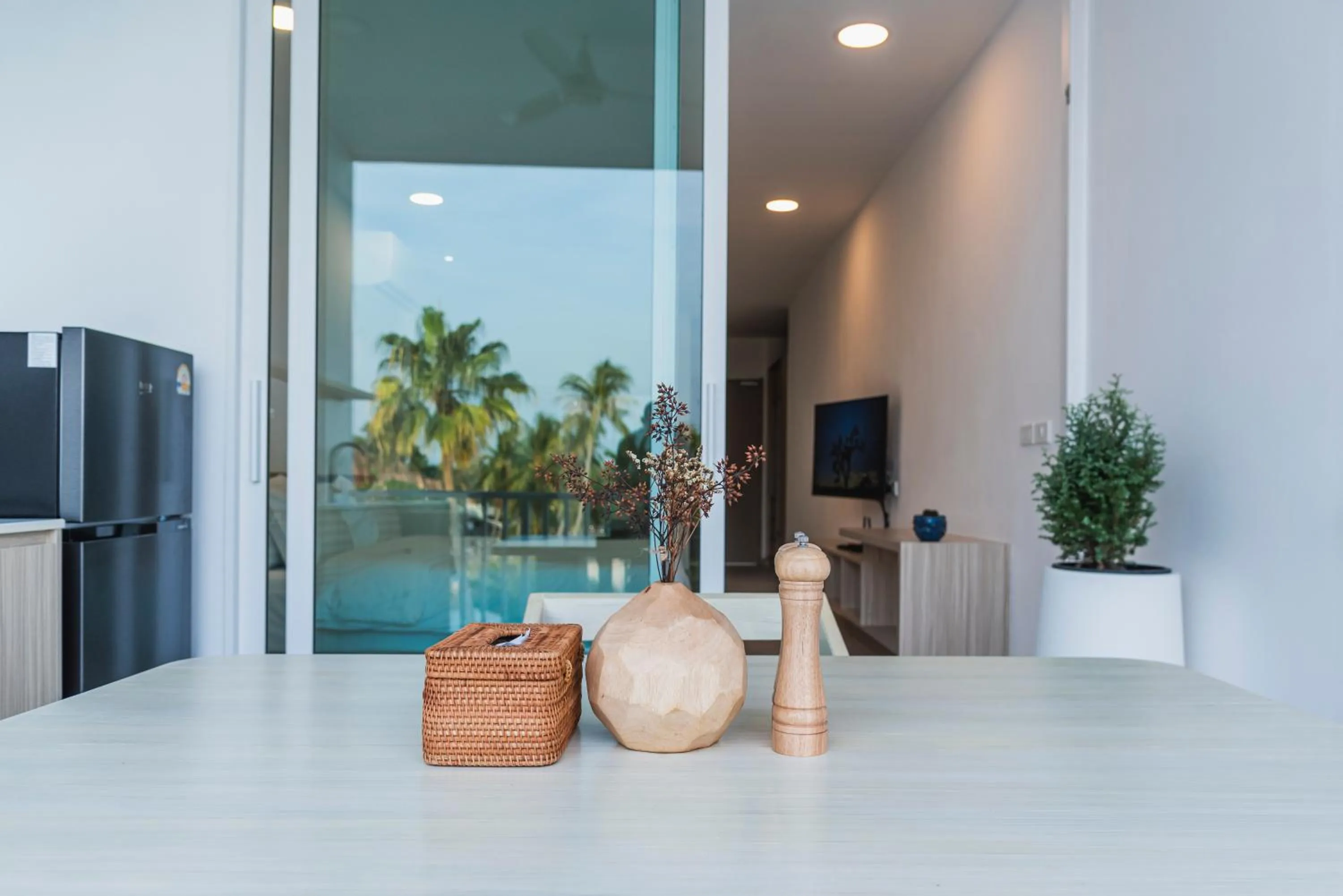 Dining area in Replay Pool Villa