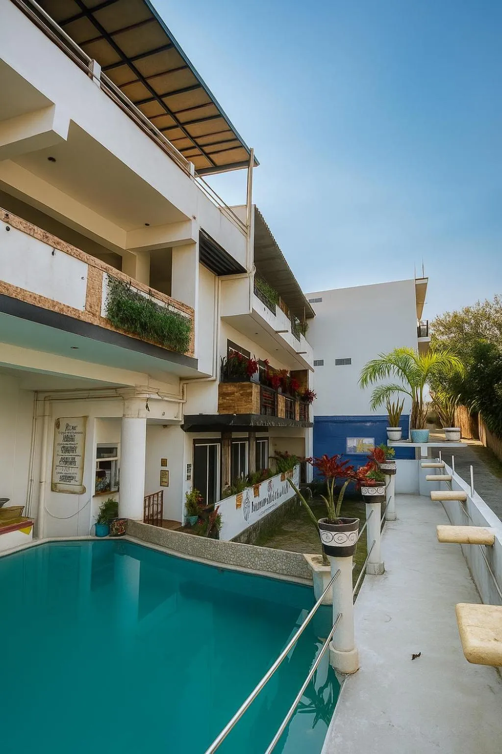 Property building in Hotel Casa Maximiliano