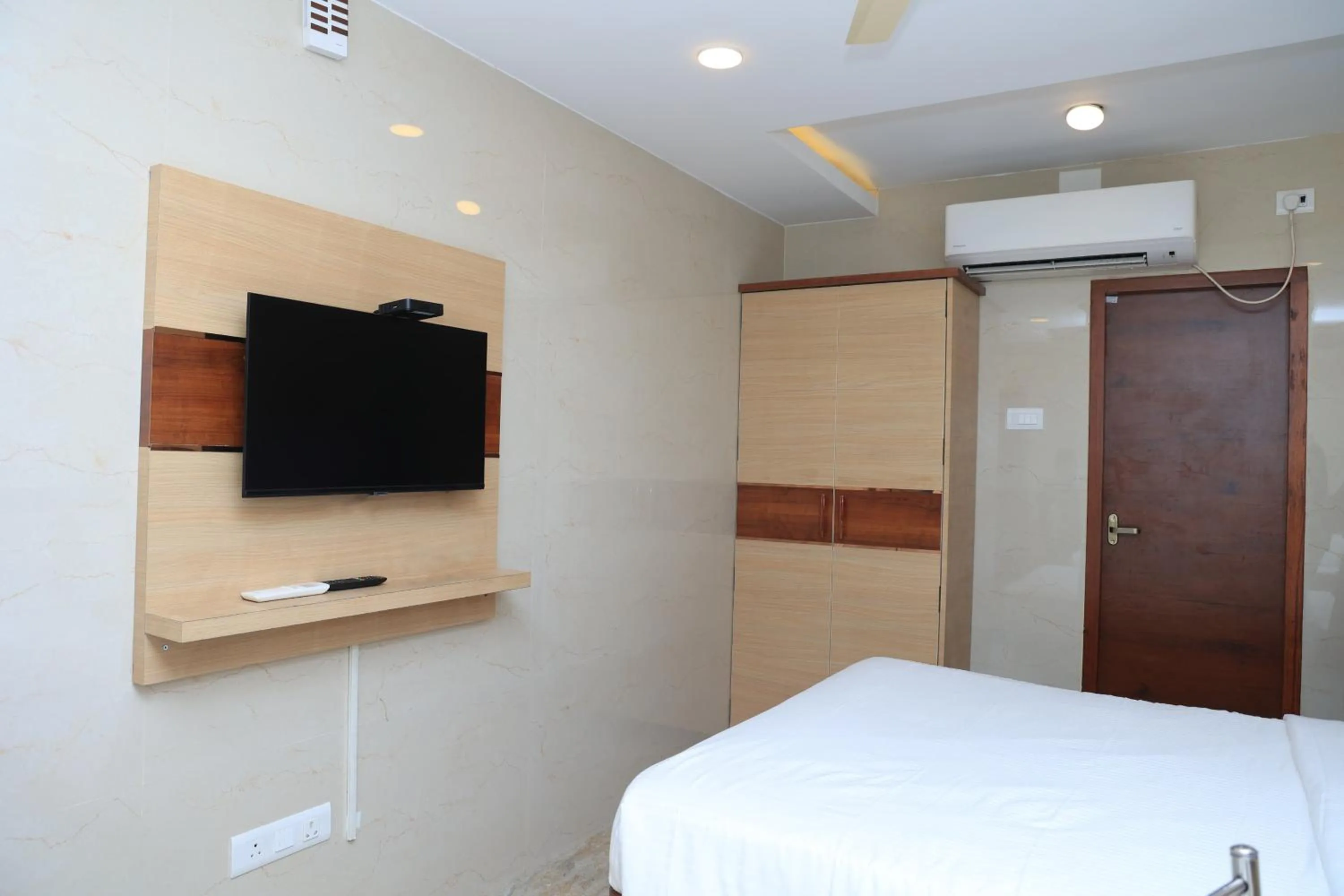 Bed in TCS Residency