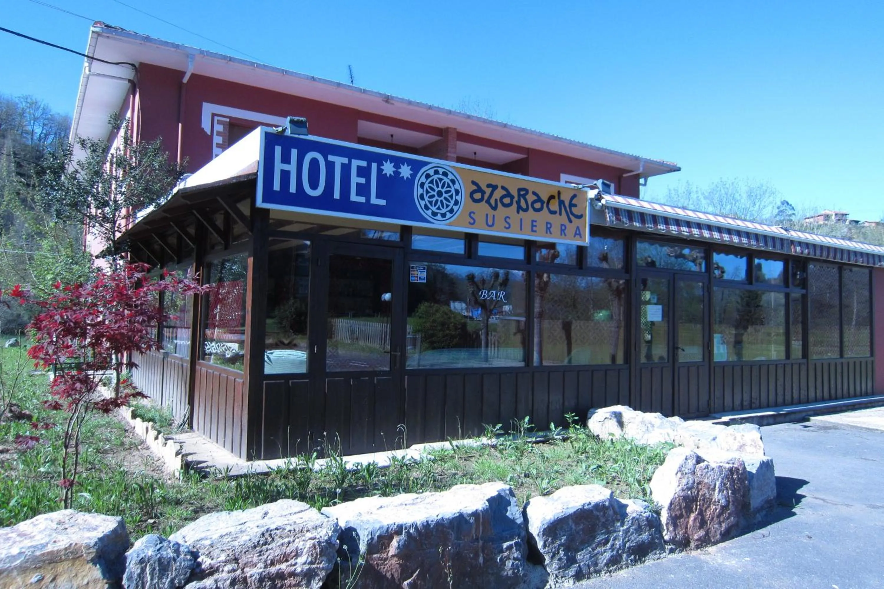 Property building in Hotel Azabache Susierra