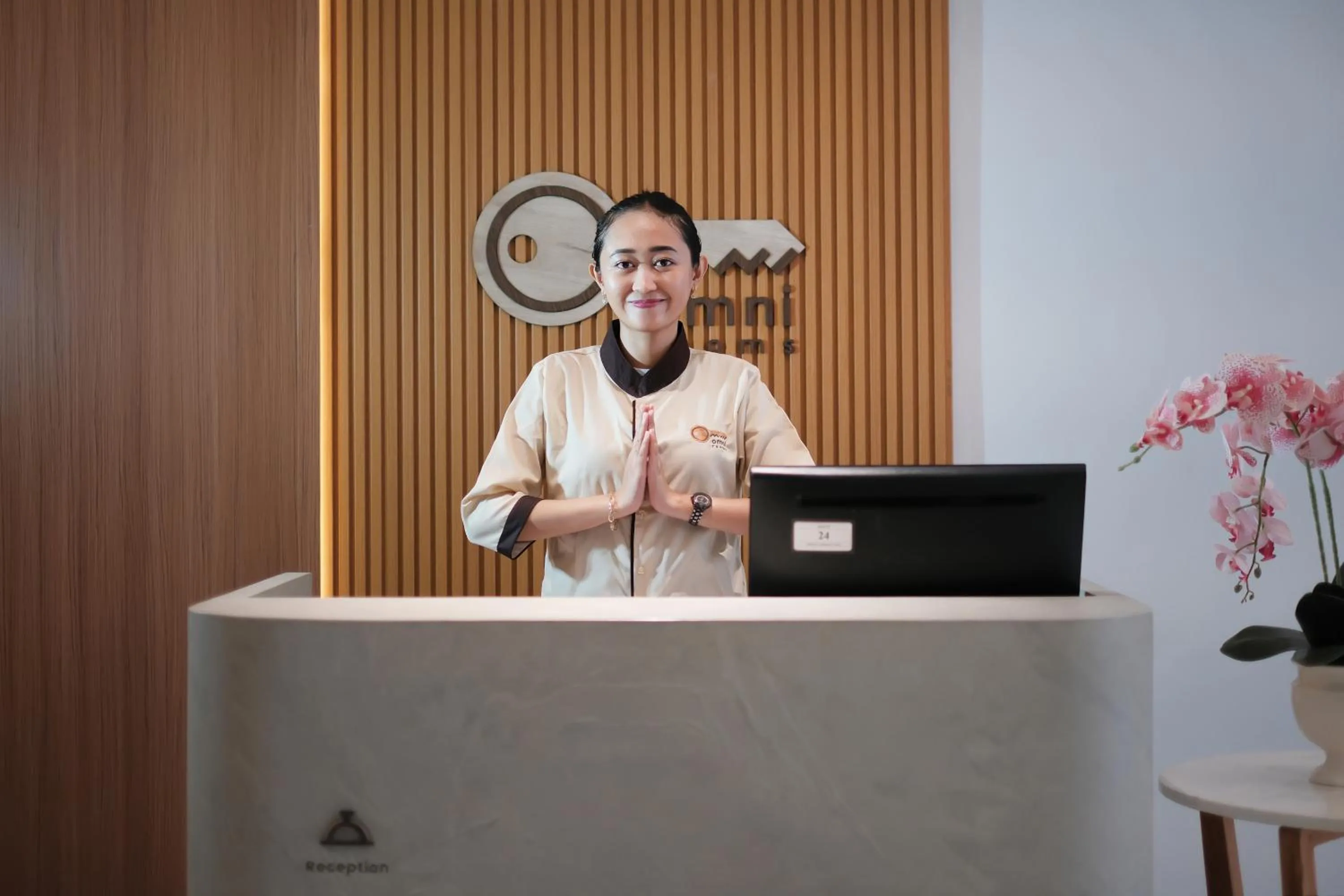 Lobby or reception in Omni Rooms by Sinergi