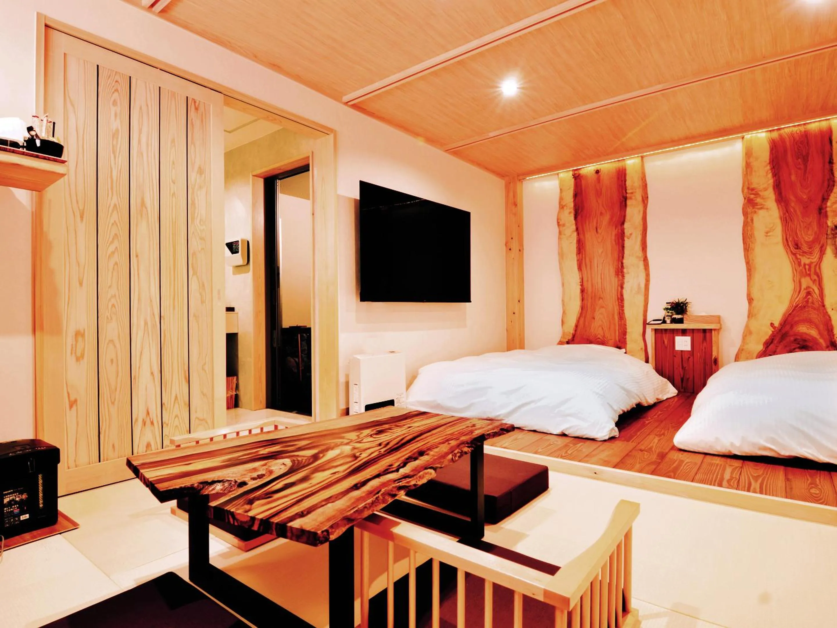 Living room, Bed in Totonoinoyado Shuntouan