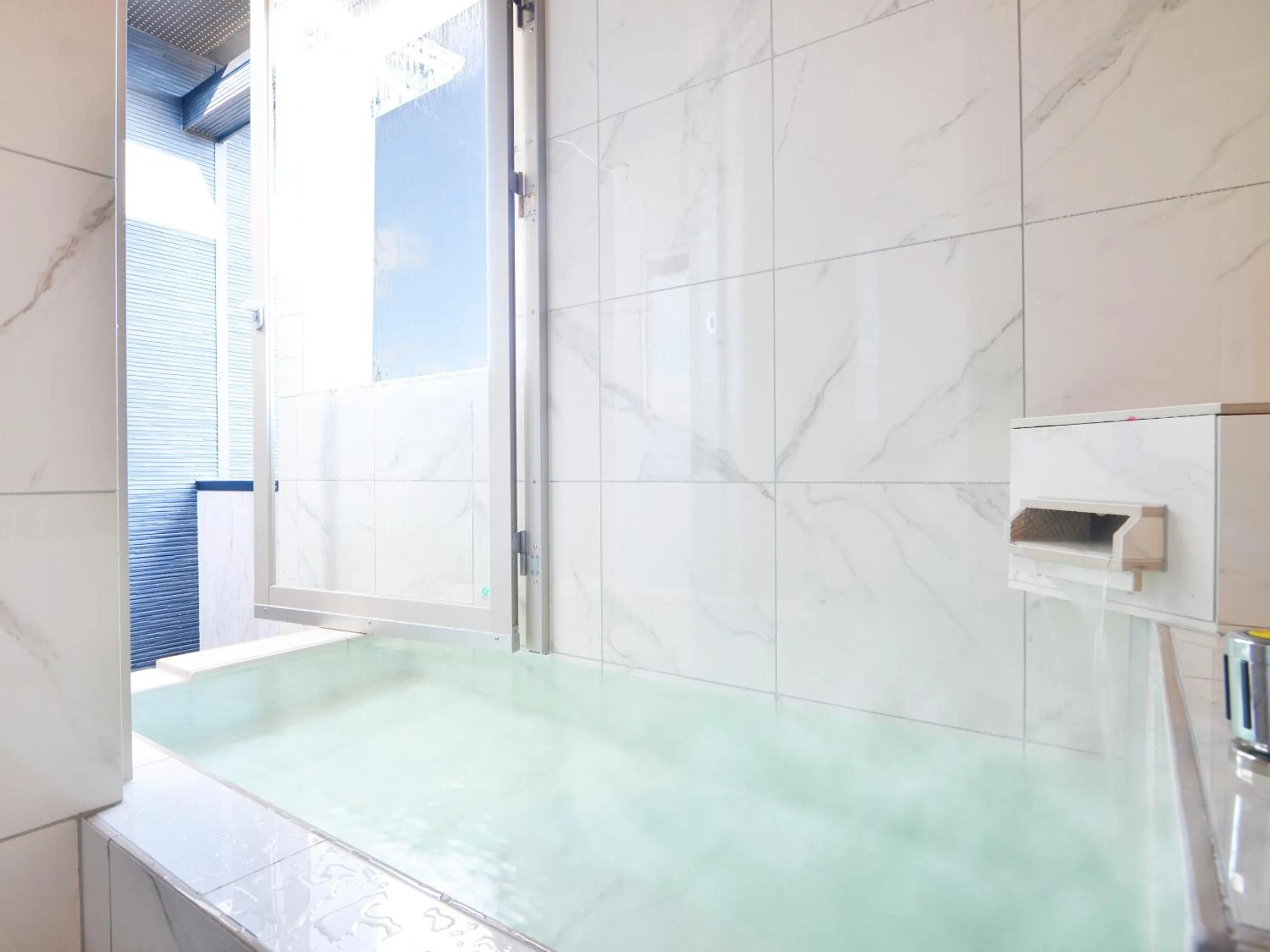 Hot Spring Bath in Totonoinoyado Shuntouan