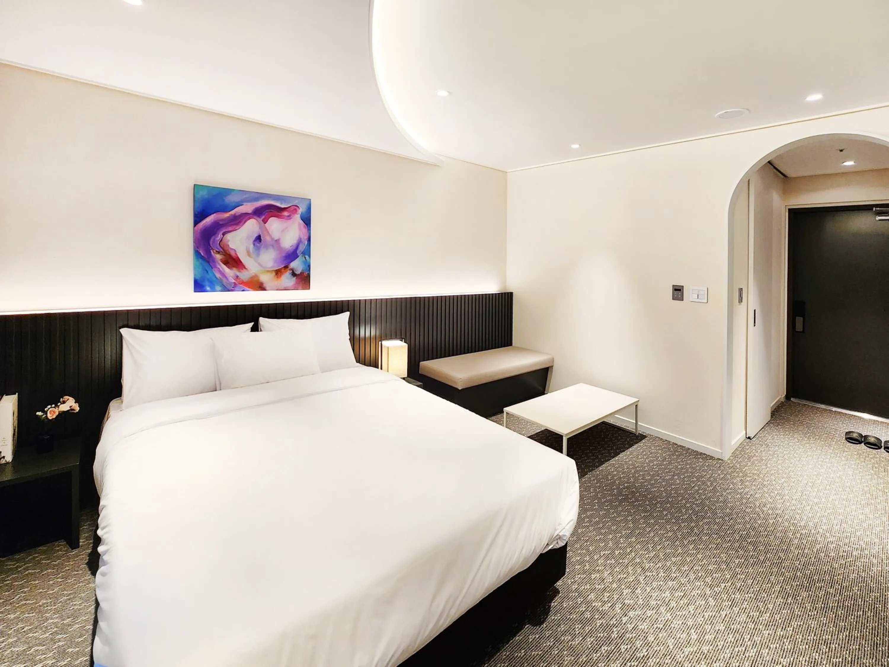 Bed in SOTA SUITE Yangyang Granbay