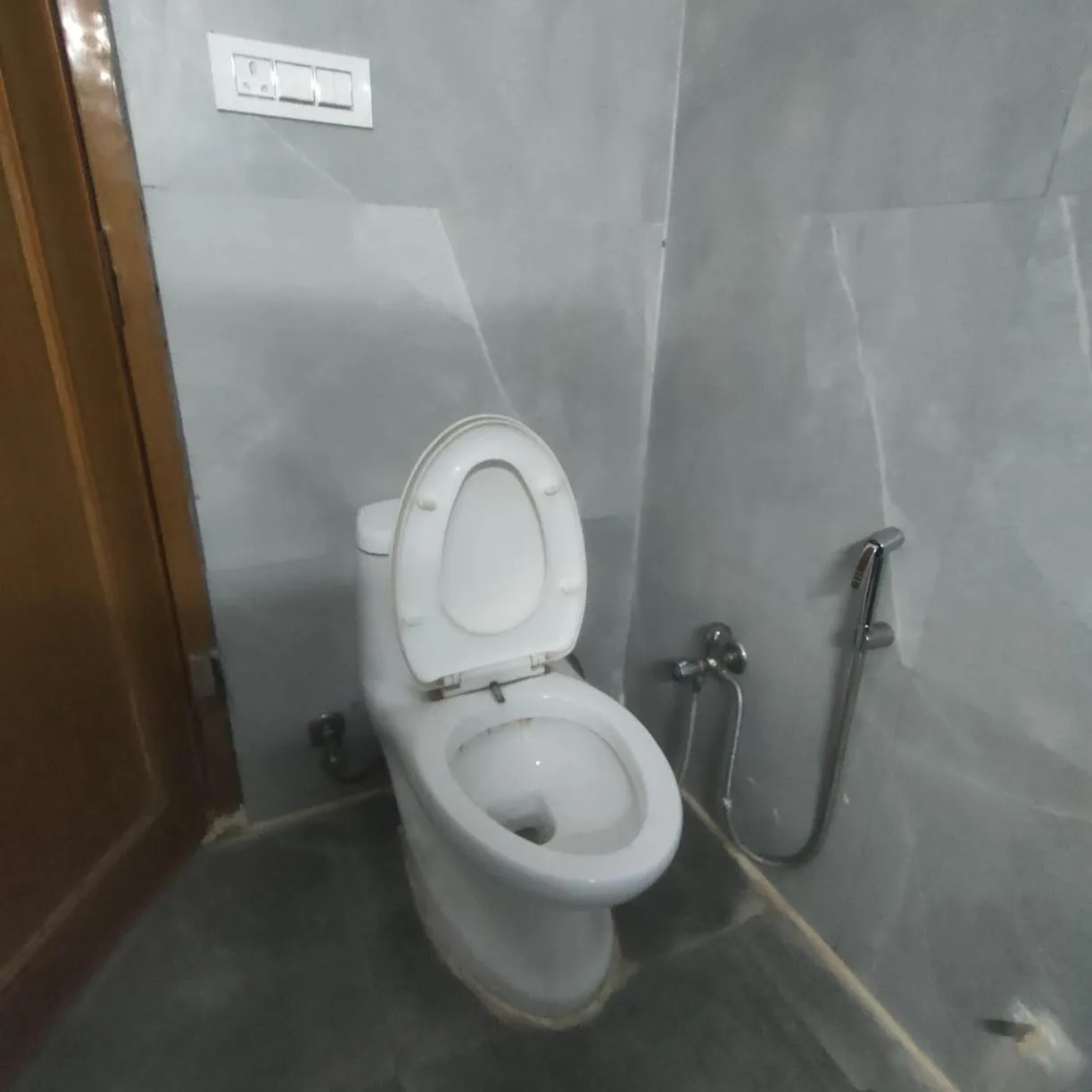 Bathroom in Mansarover Hotel & Banquets