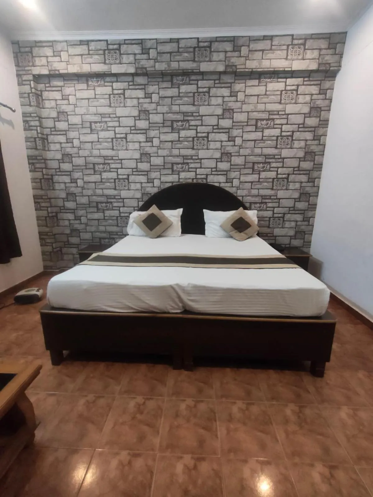 Bed in Mansarover Hotel & Banquets