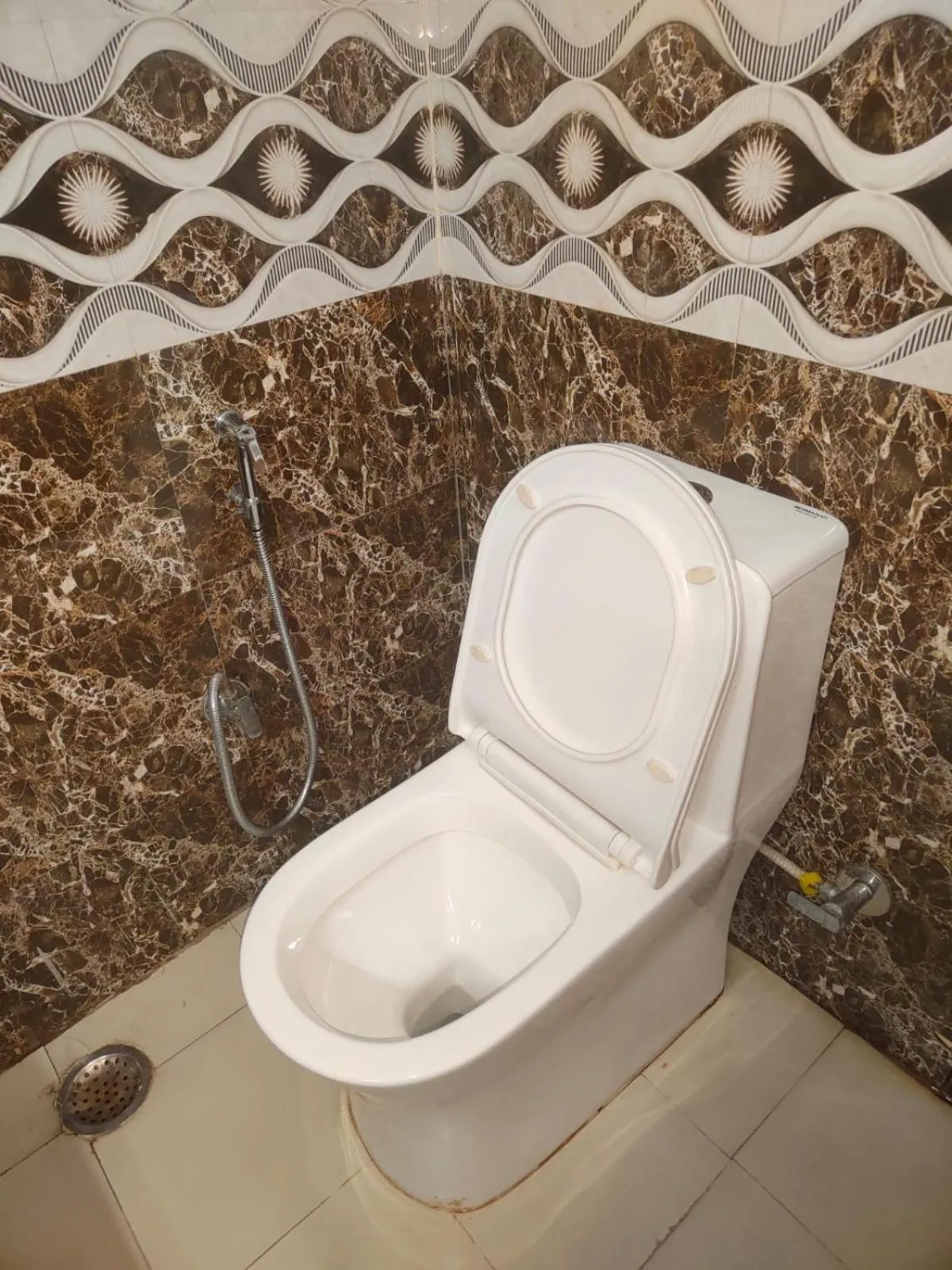 Mansarover Hotel & Banquets