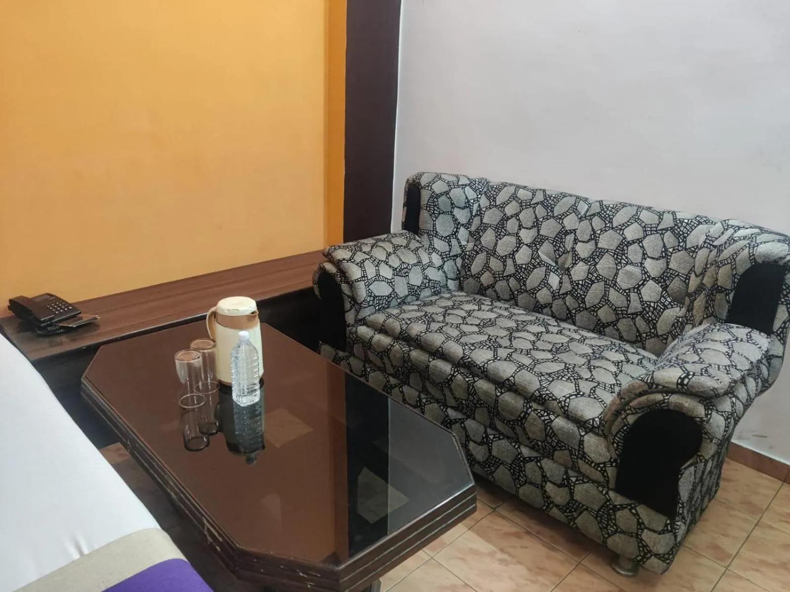 Mansarover Hotel & Banquets