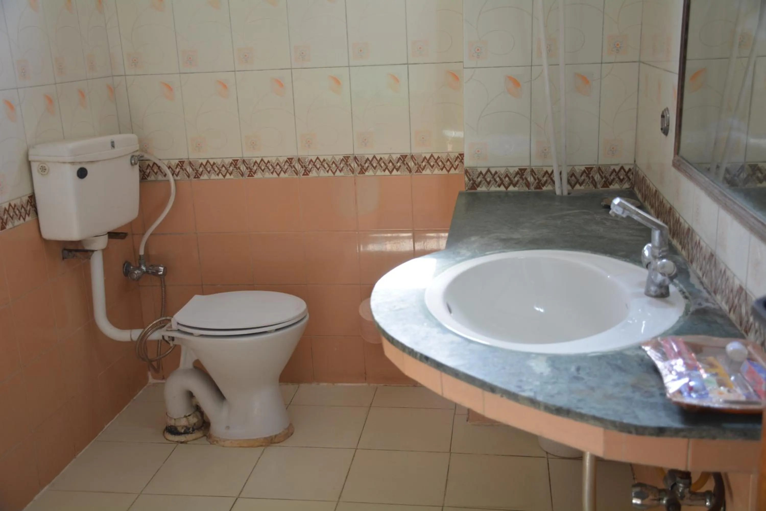 Mansarover Hotel & Banquets