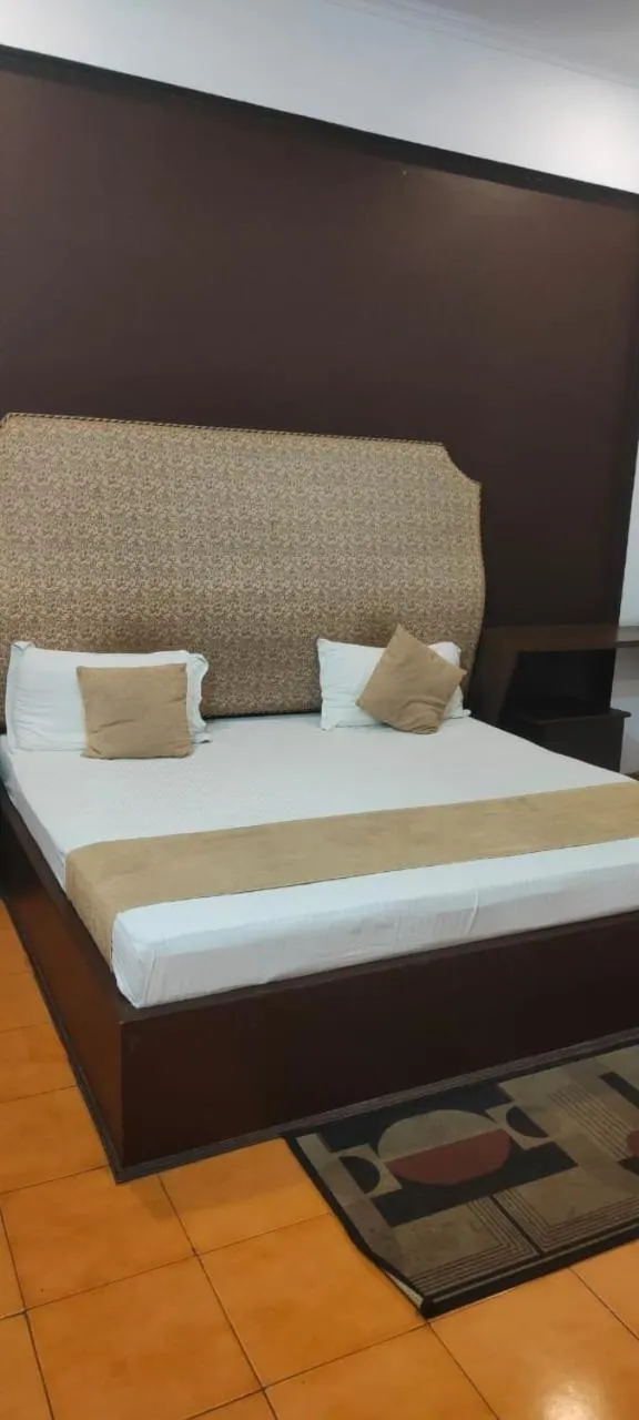 Bed in Mansarover Hotel & Banquets