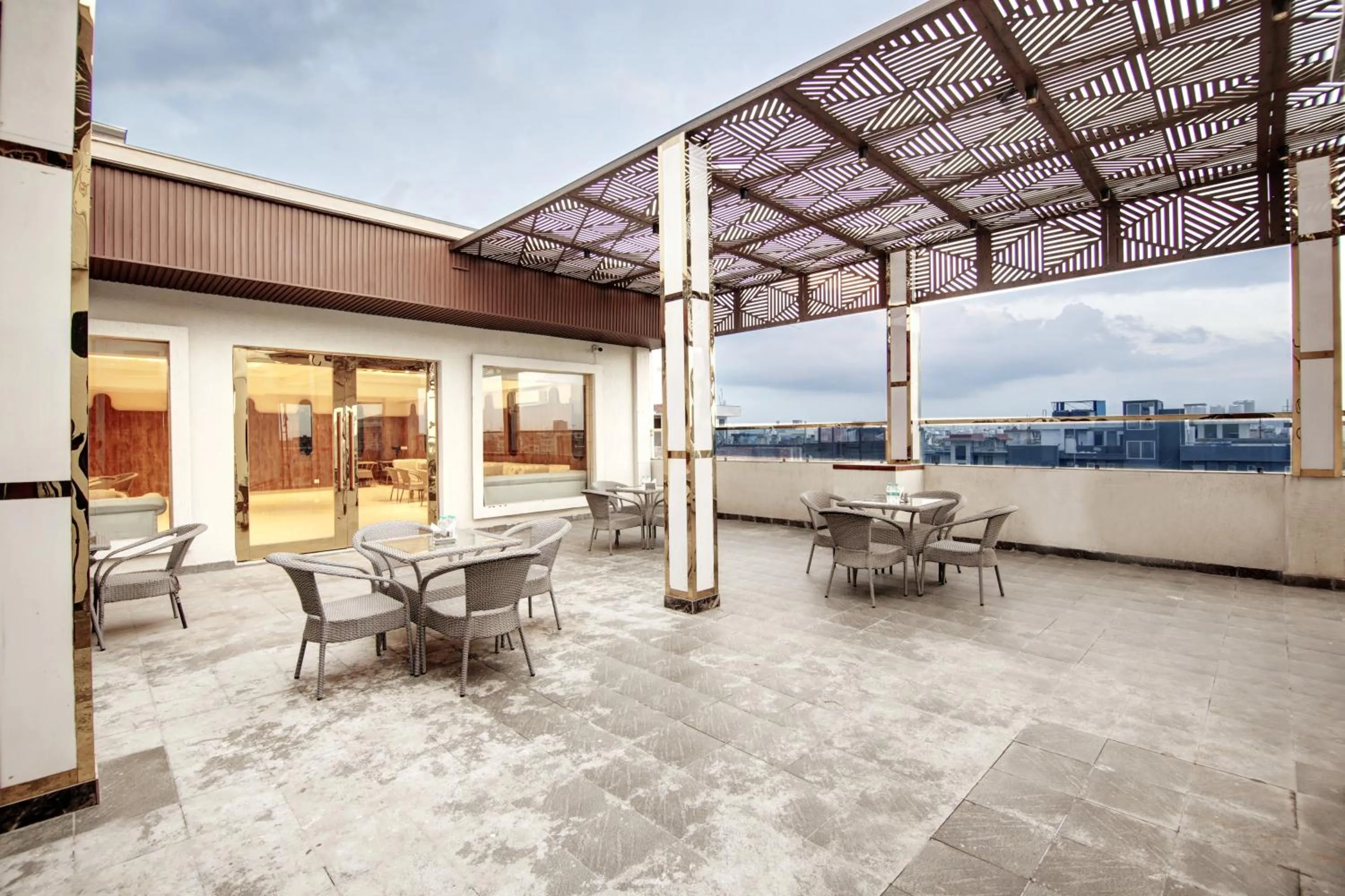 Balcony/Terrace in Marks Hotel & Banquet