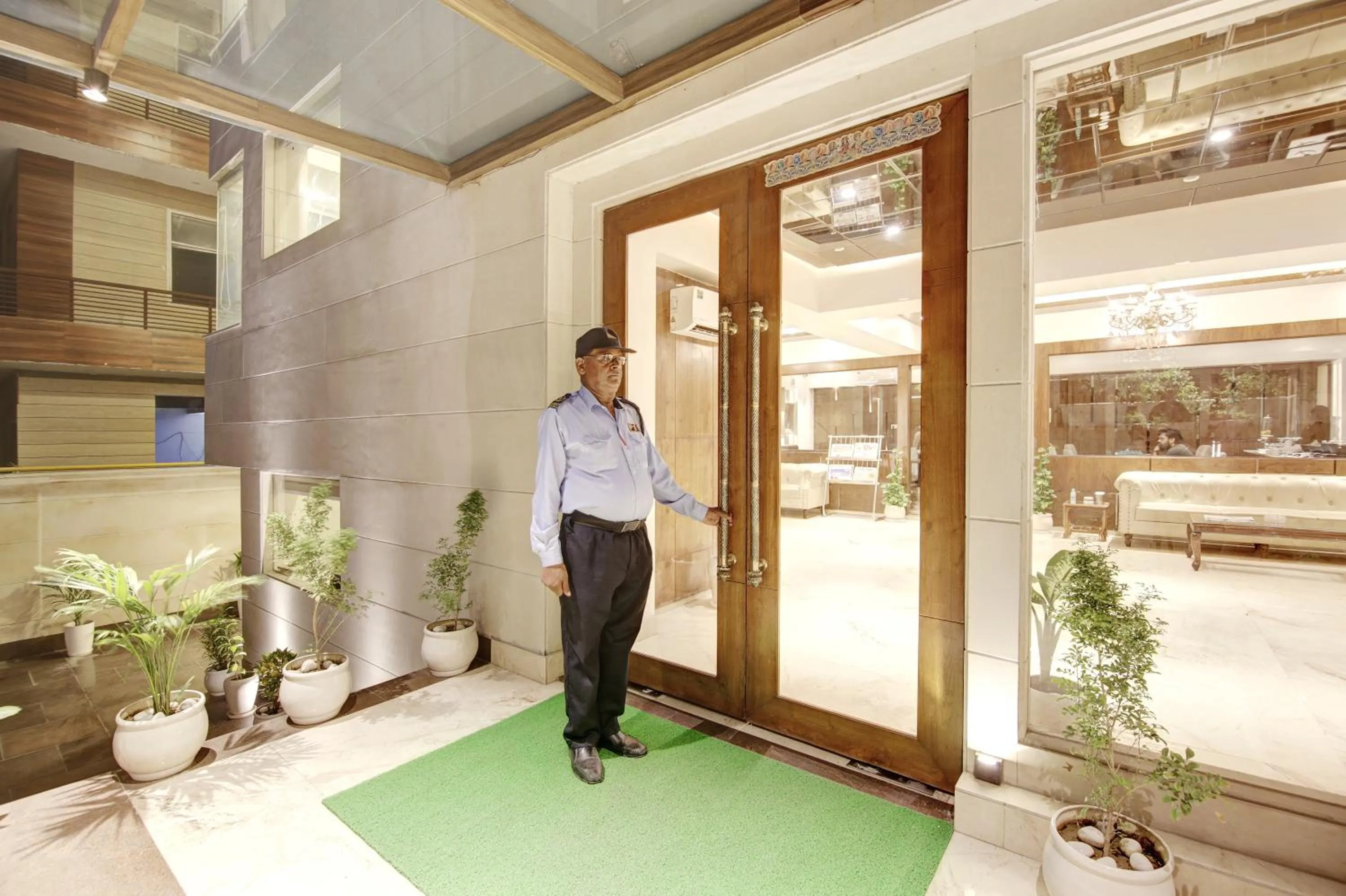 Marks Hotel & Banquet