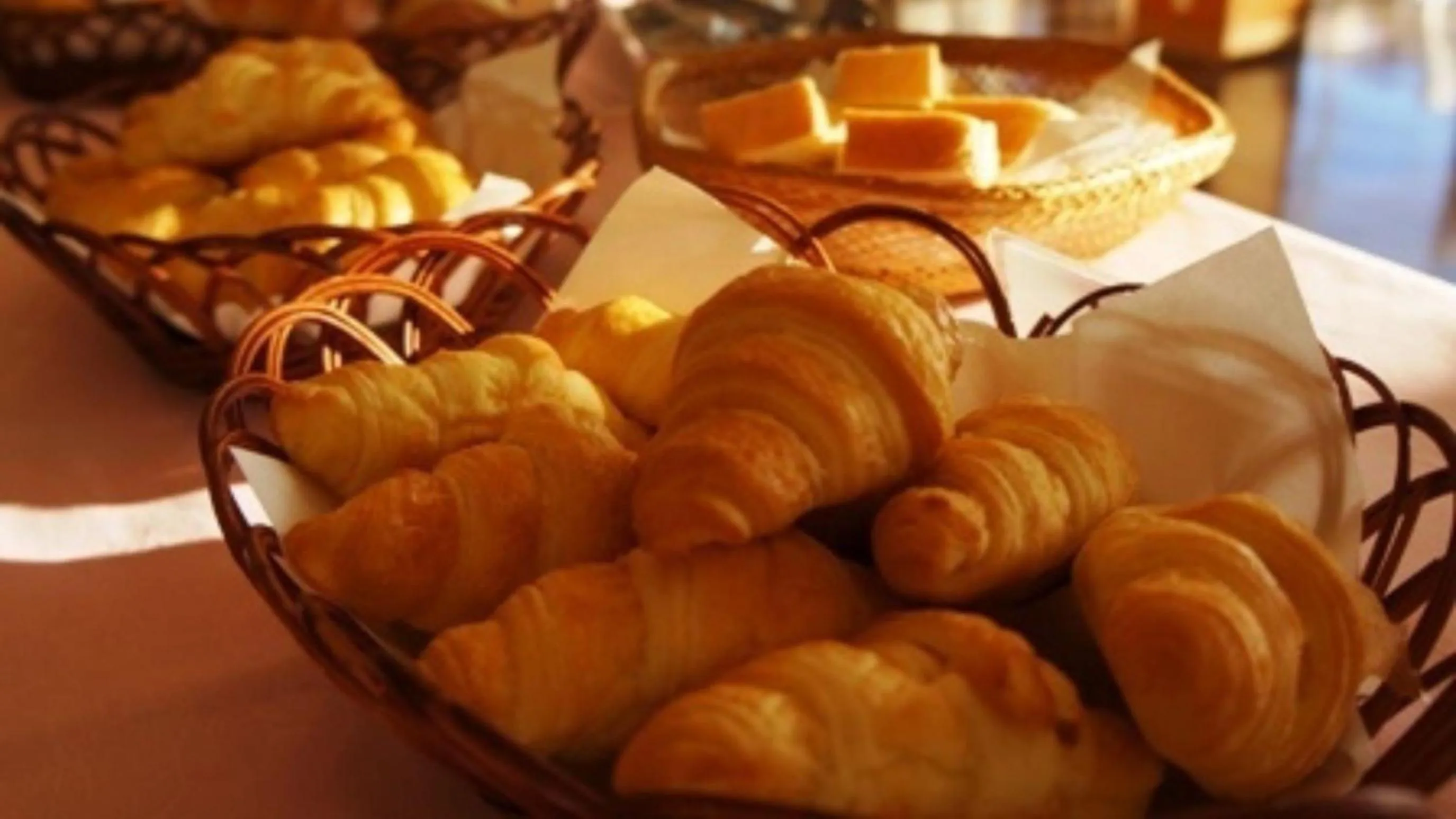 Breakfast in Ashiwada Hotel