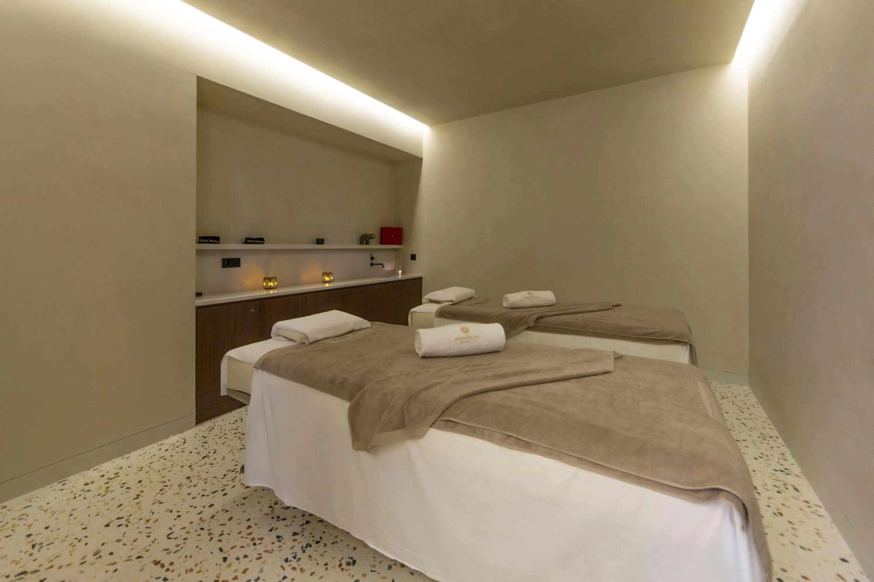 Spa and wellness centre/facilities, Bed in Altis Porto Hotel