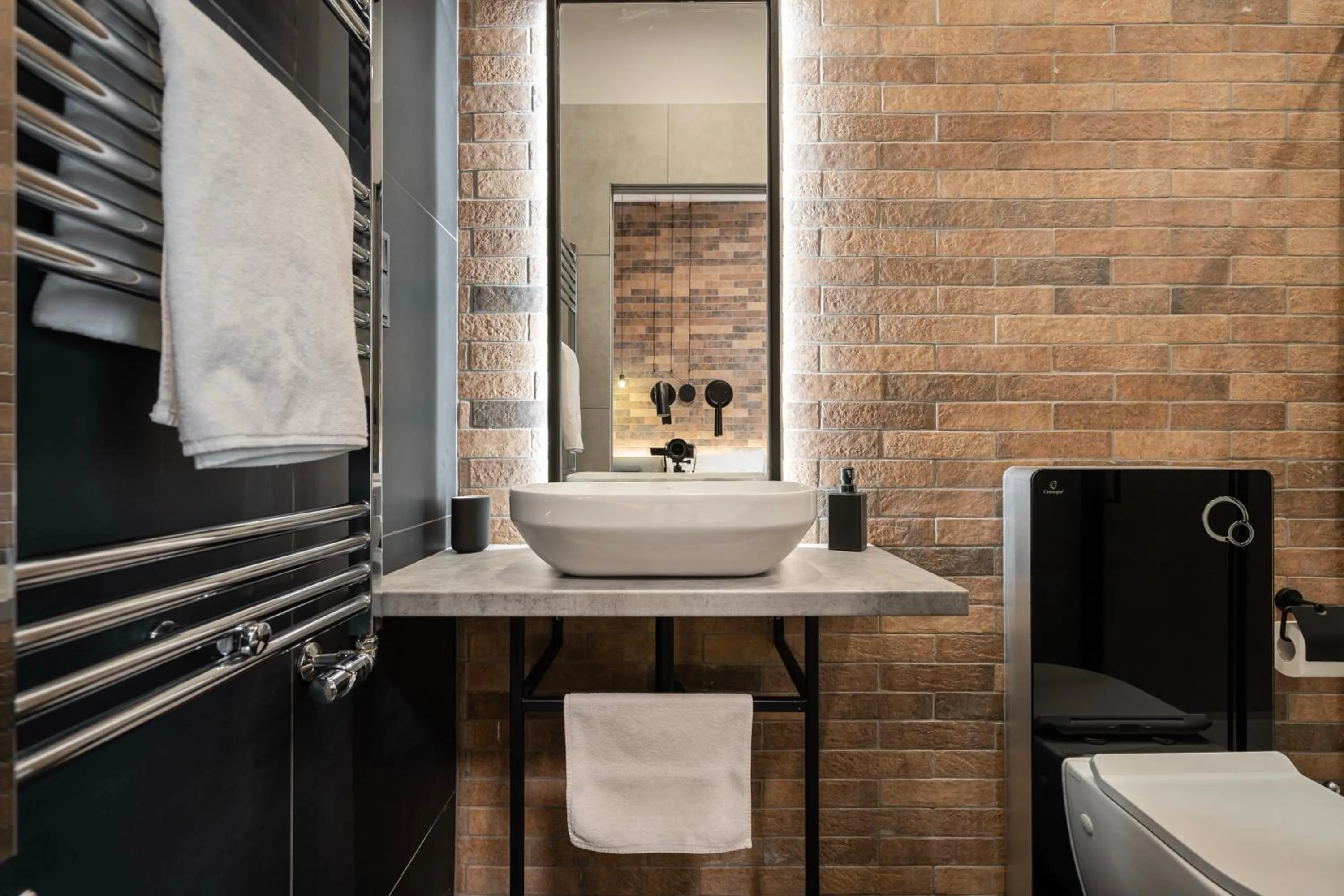 Bathroom in Vaci Loft Suites