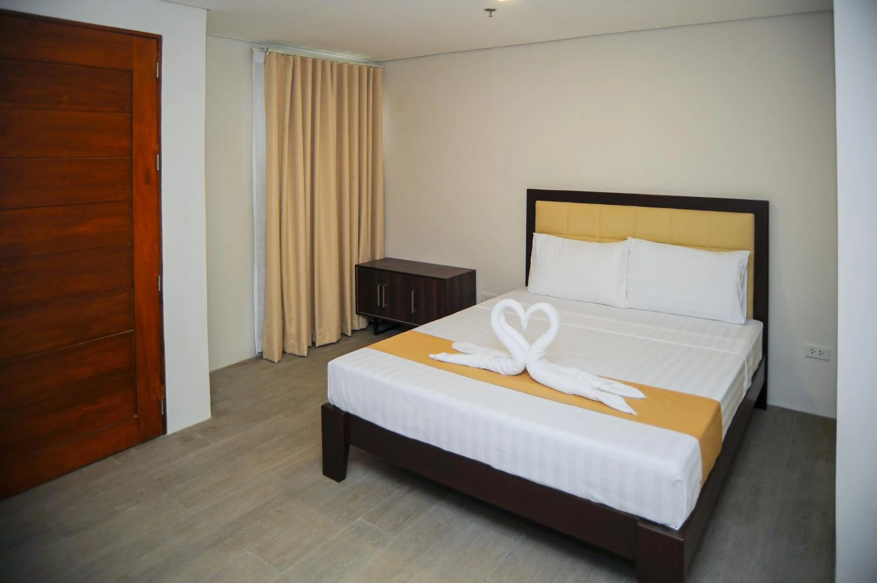 Bedroom, Bed in Kaia Isabelle Hotel Puerto Princesa