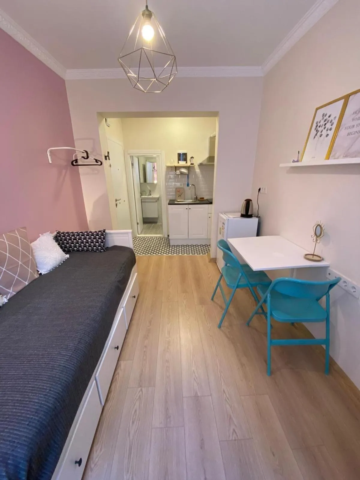 Bedroom, Bed in Sapphire Suites Taksim