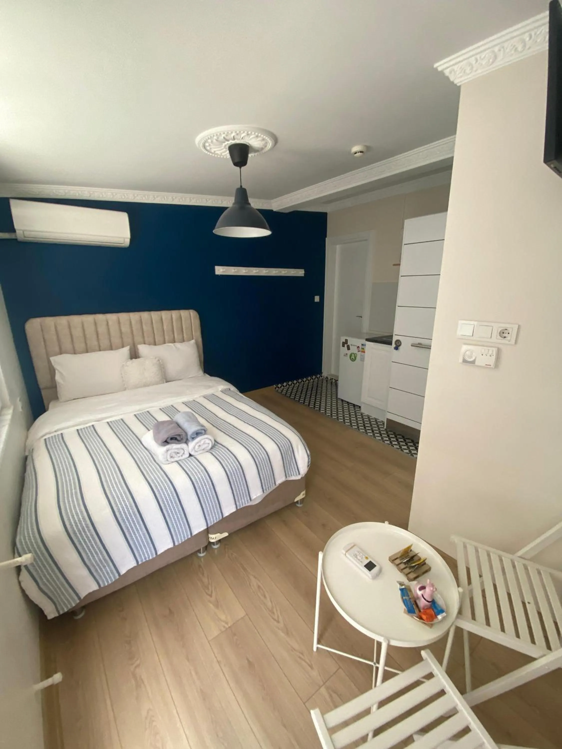 Photo of the whole room, Bed in Sapphire Suites Taksim