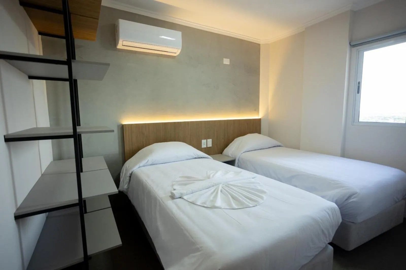 Bed in Terraço Flat Hotel