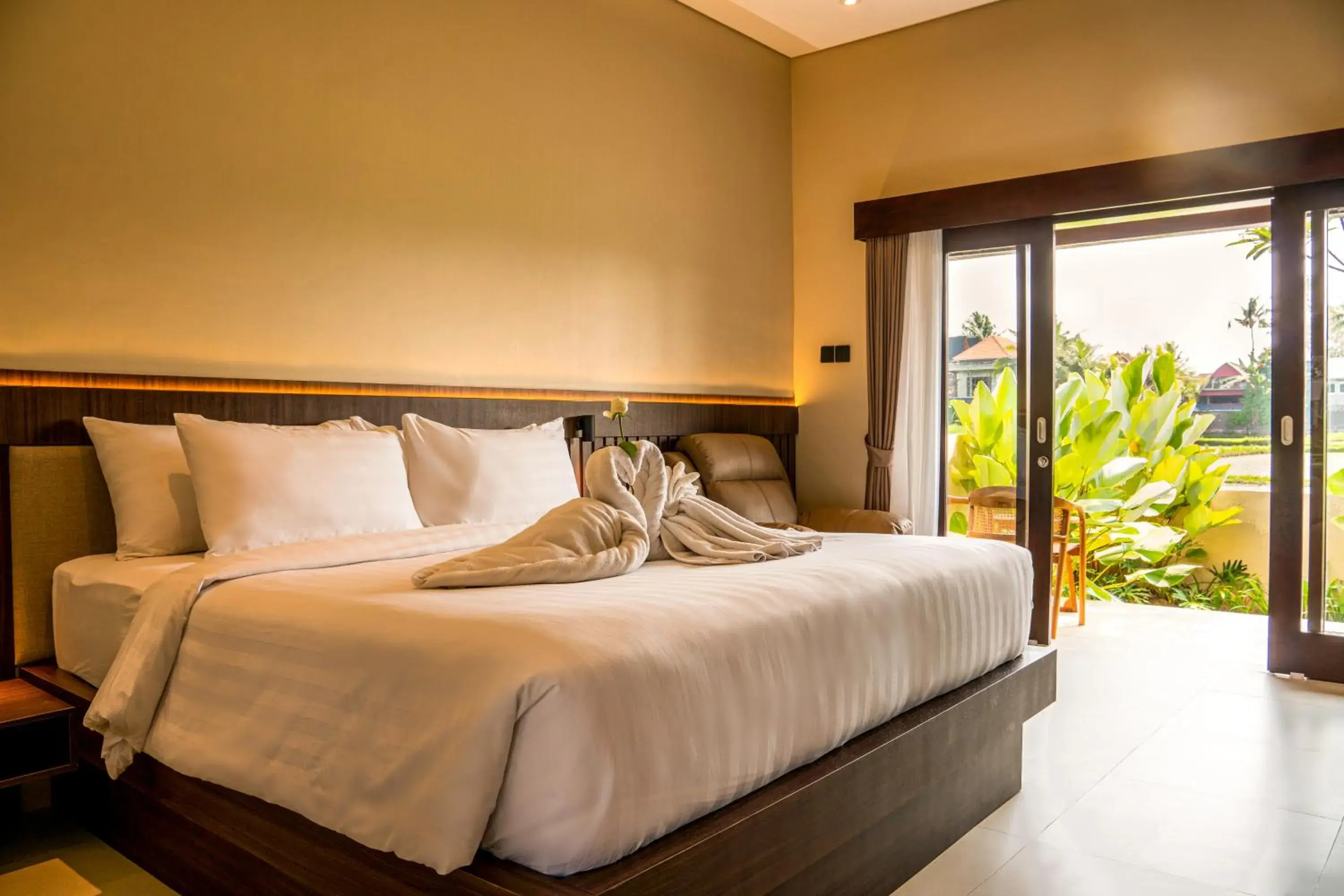 Deluxe King Room in Tut Winten a Tranquil Living Villa Ubud Deluxe King Room in Tut Winten a Tranquil Living Villa Ubud